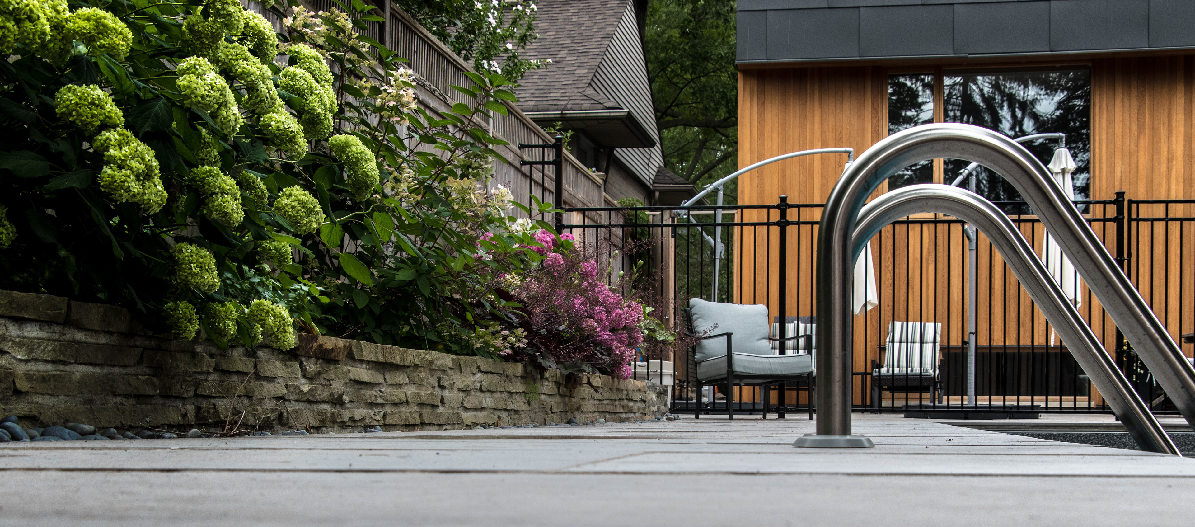 Leaside Landscaping - Toronto, ON