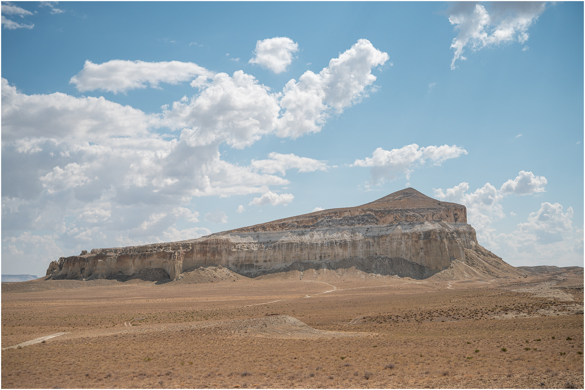 Sherkala - Lion's castle