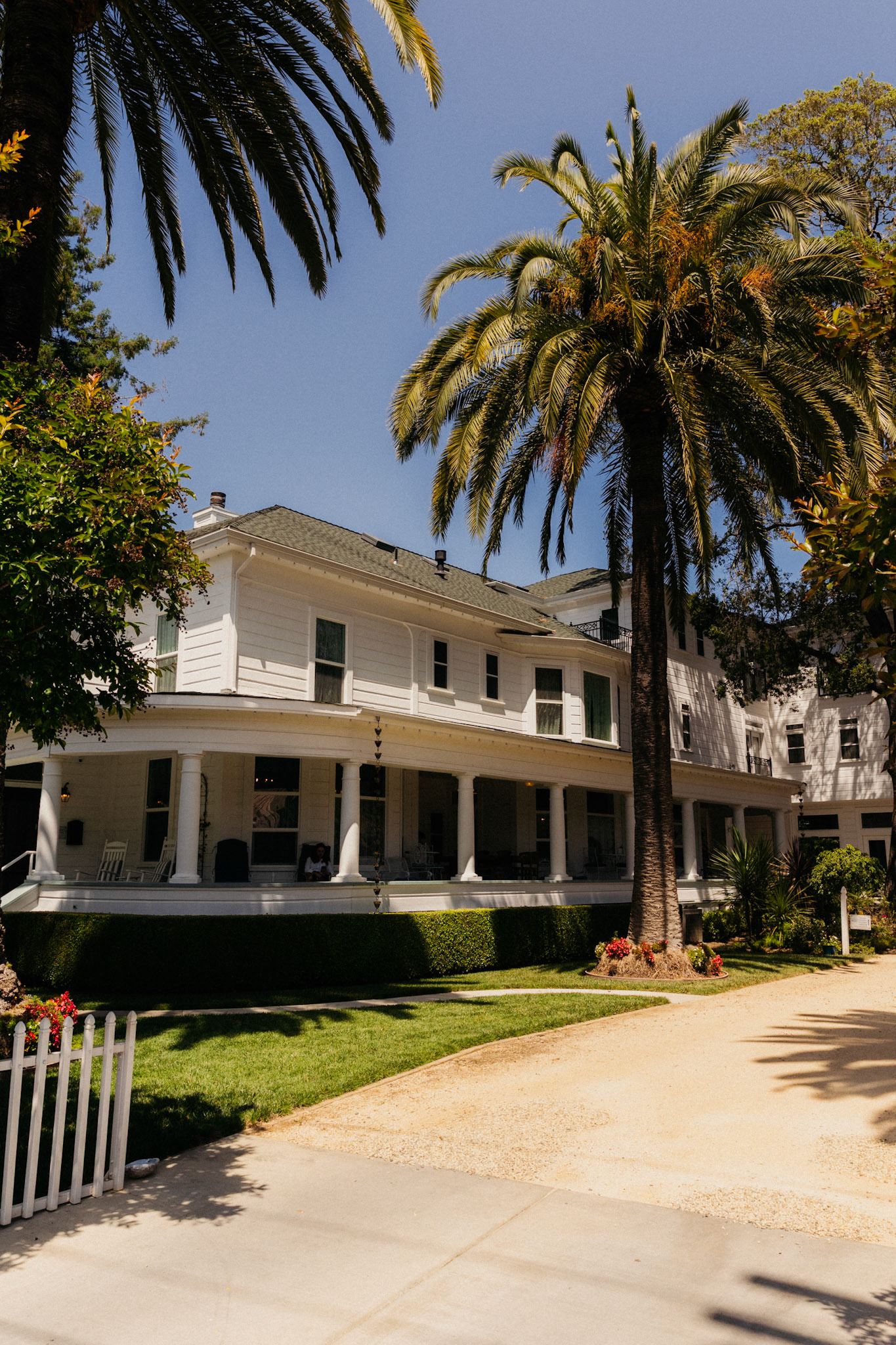 Couple prepares for wedding at Healdsburg Inn, California