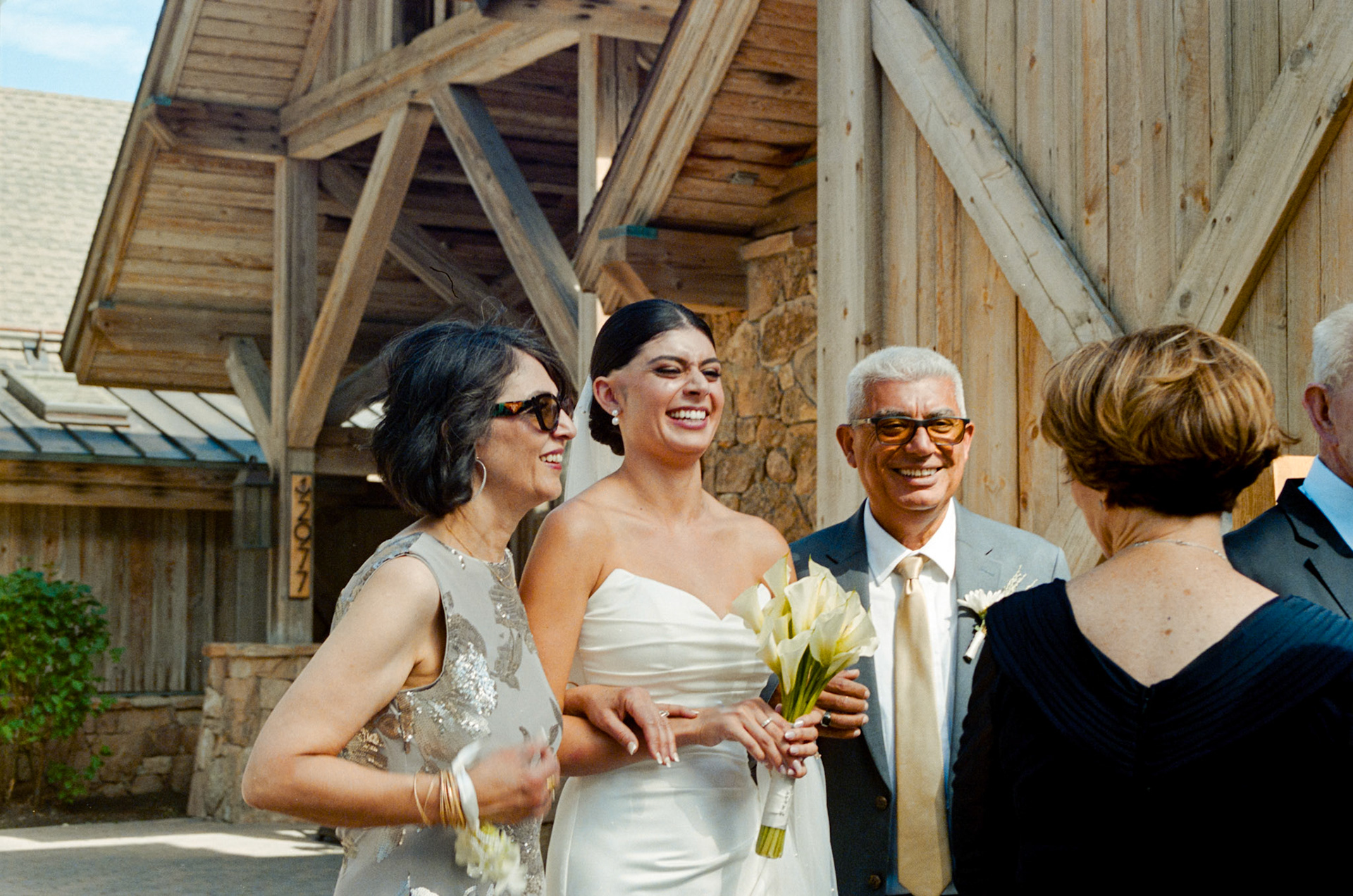An open-air wedding ceremony beneath the pines at The Timbers at Old Greenwood.