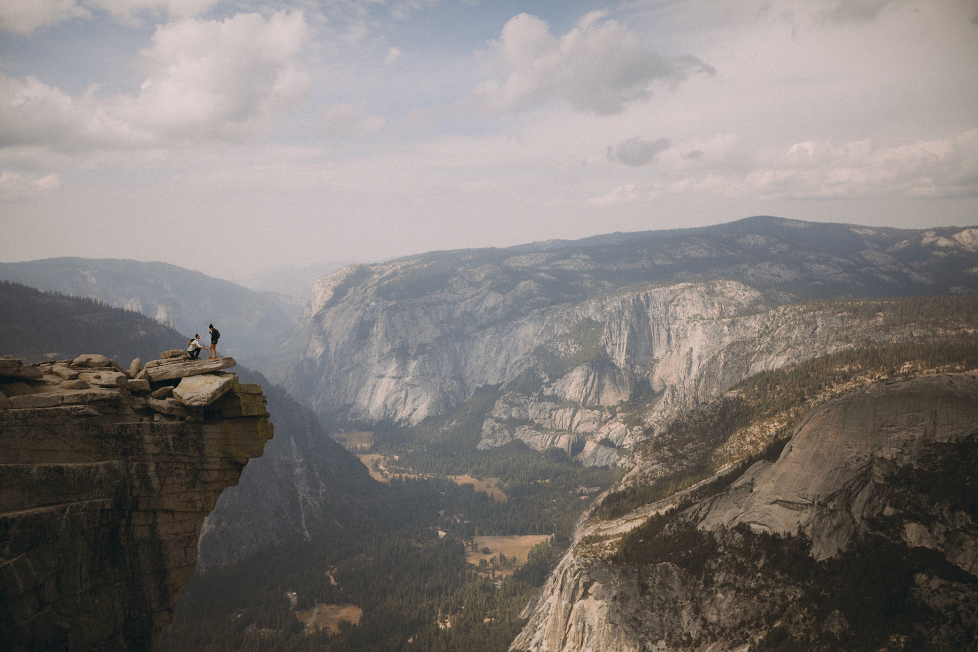 documentary style wedding photos film photographer film wedding photographer kelly-sharp.com kelly sharp photography wedding photos
