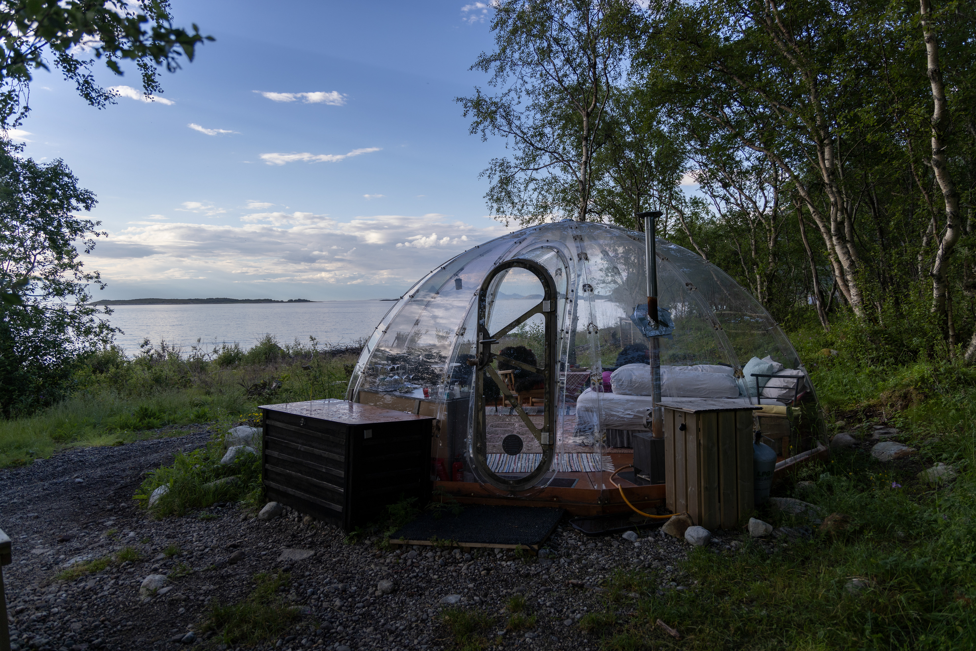 Northern Retreat/Følvika