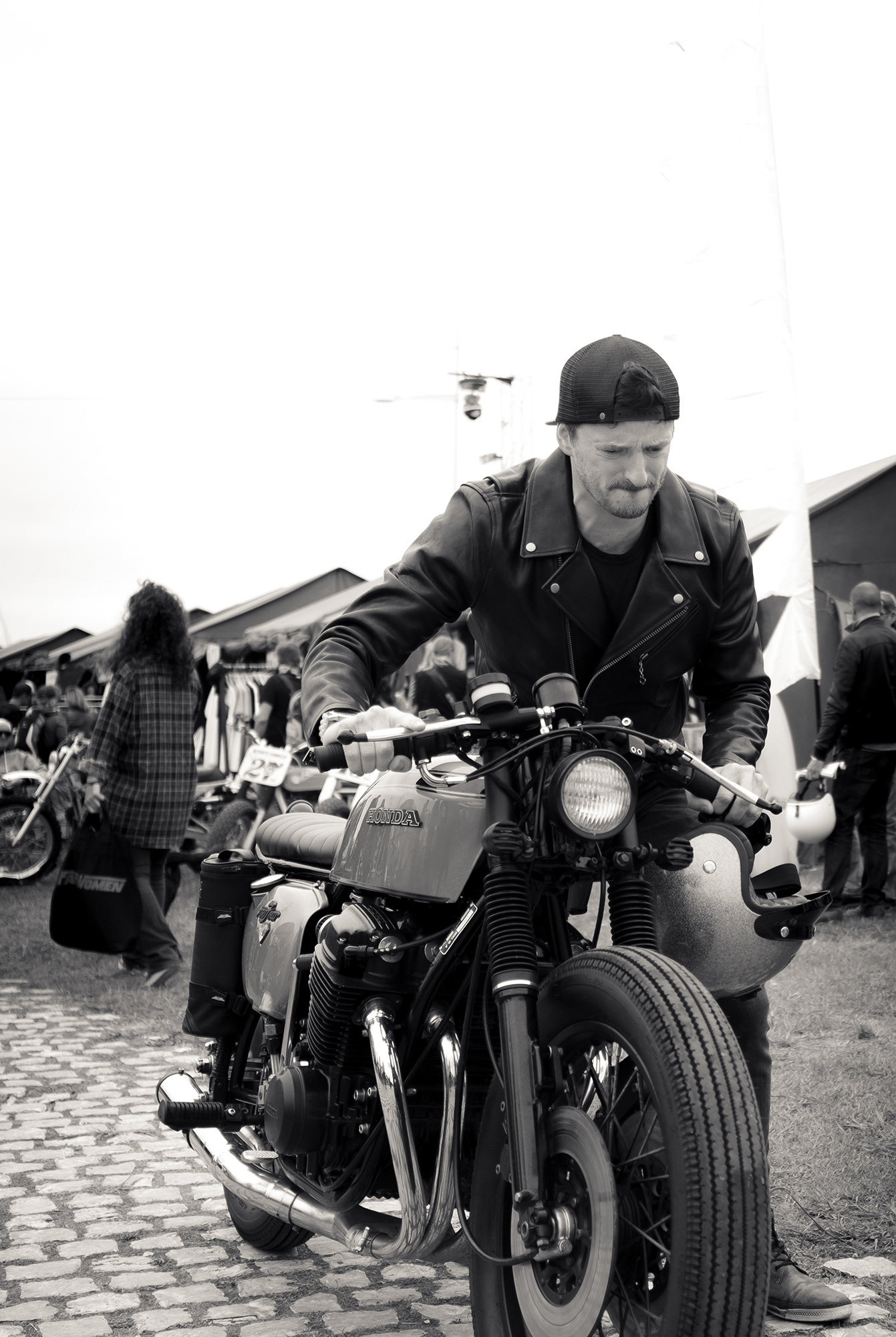 Simon's Garage - Wheels and Waves 2019 - D73 - 750 four - Martin Peterolff