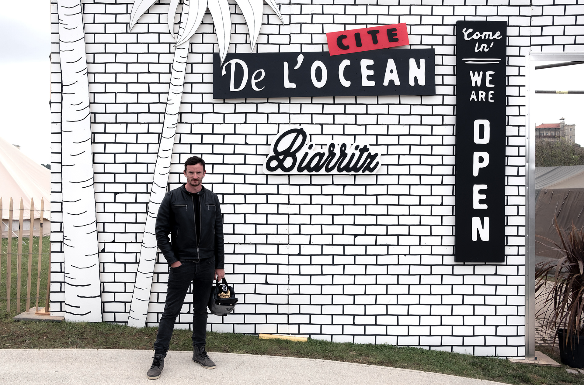 Simon's Garage - Wheels and Waves 2019 - D73 - Martin Peterolff