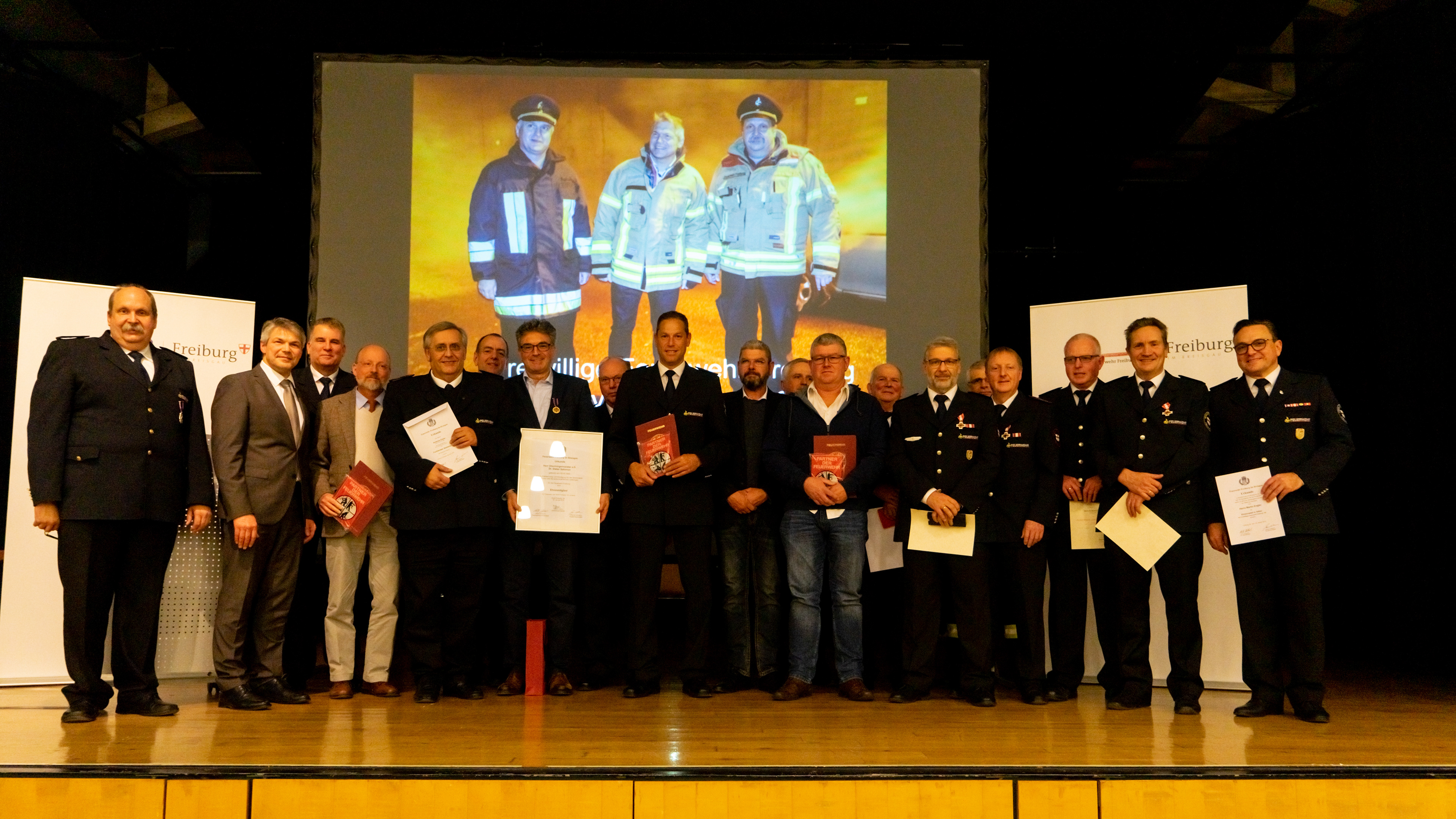 Gruppenbild - Ehrungen