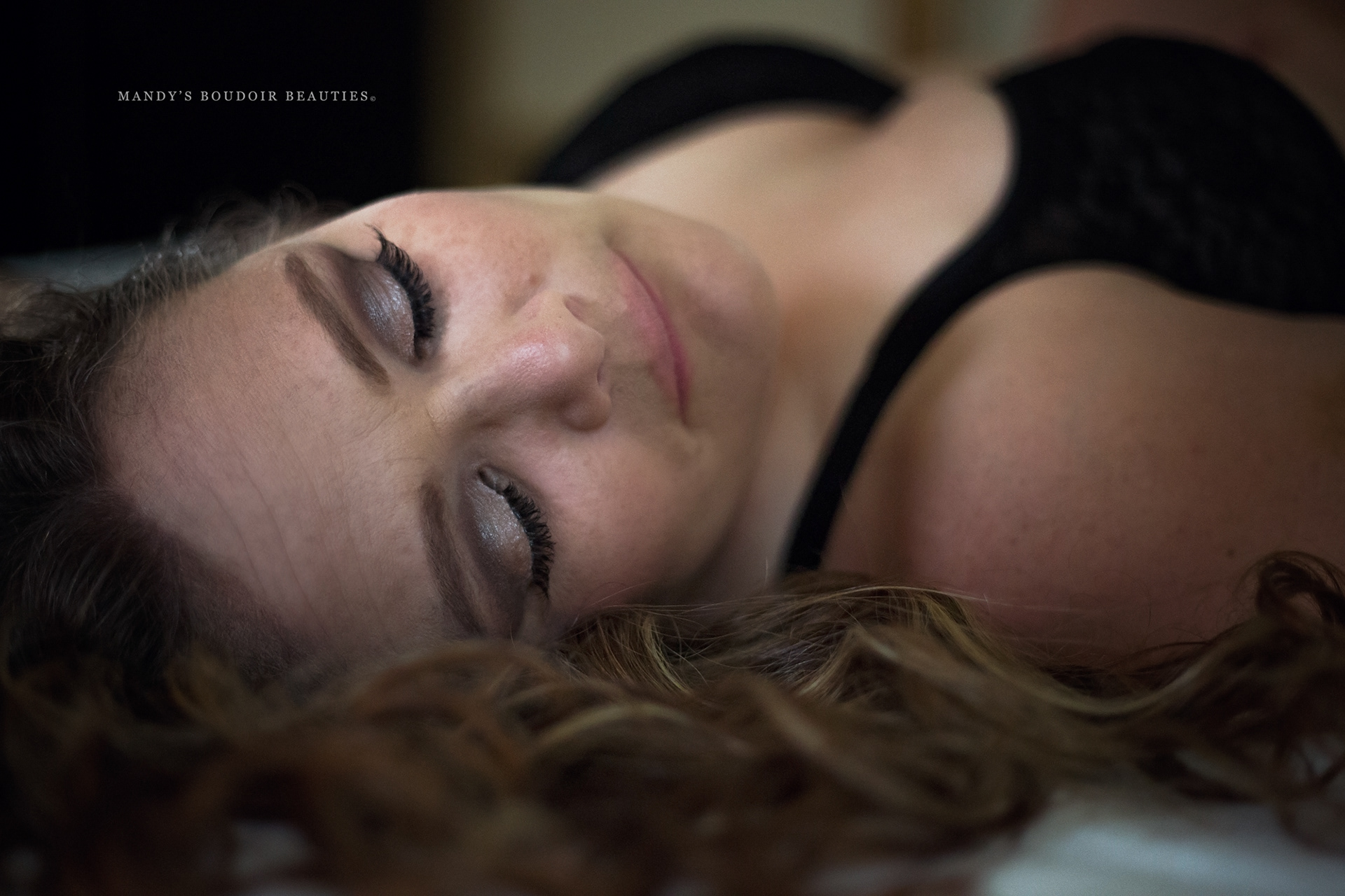 empowering women with gorgeous portraits : Chattanooga Boudoir Photographer : Mandy's Boudoir Beauties