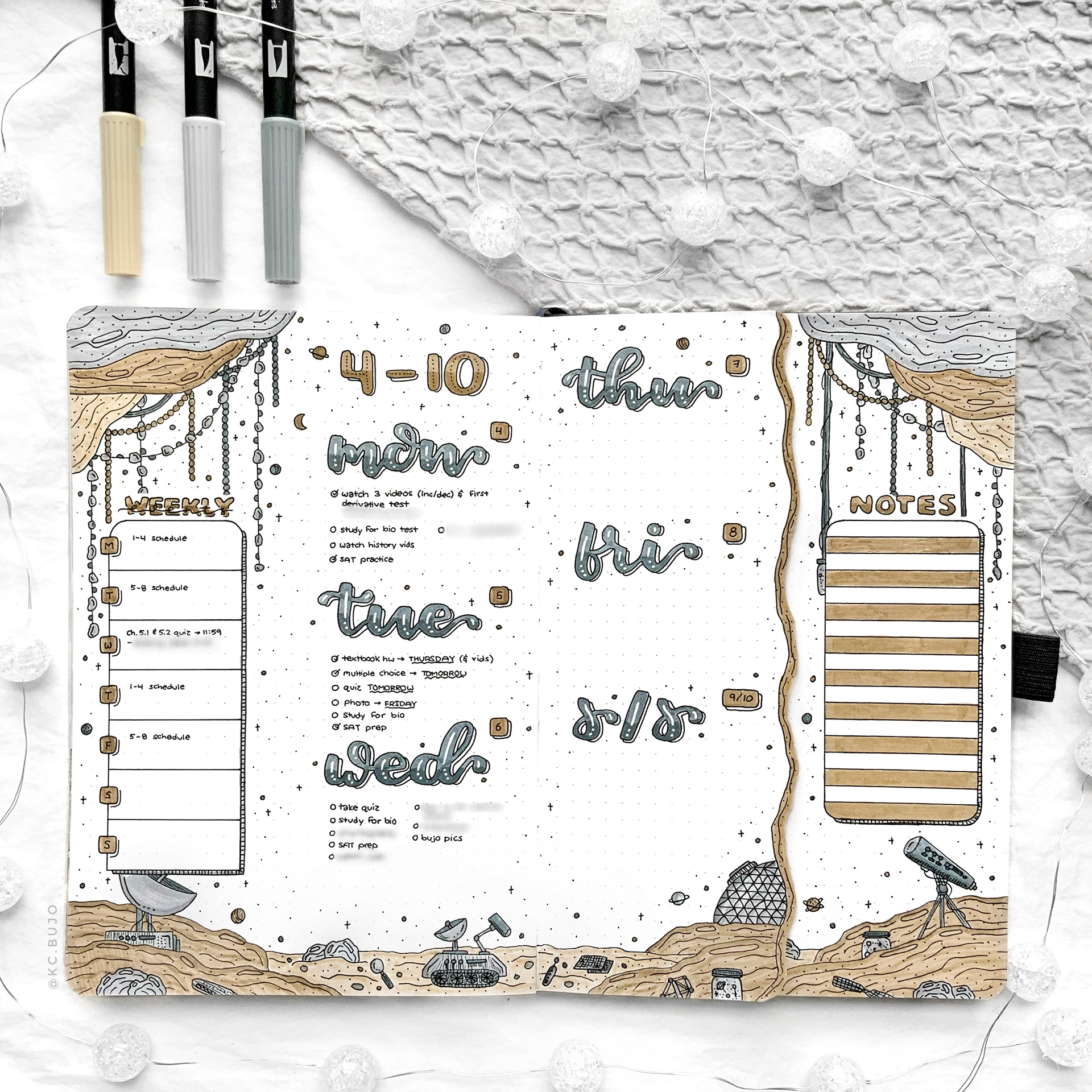 January Weekly Spread (Space Exploration)