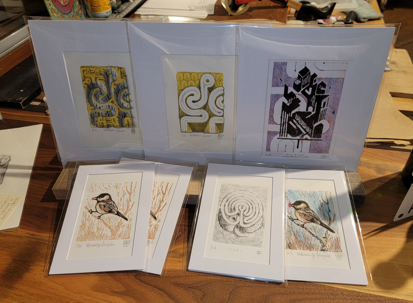 Gravures ensachées pour le marché