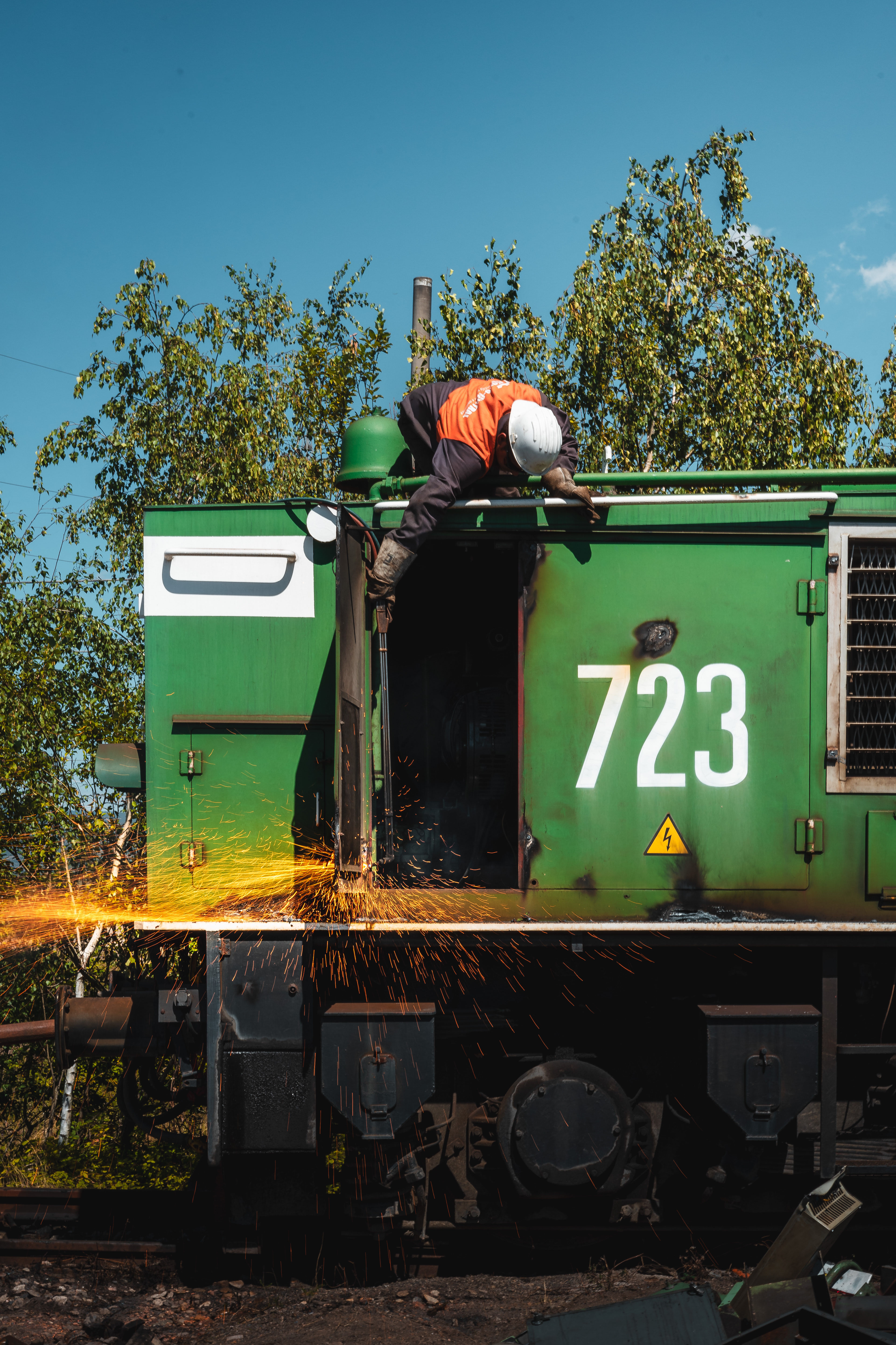 Disposal of traction electric locomotives