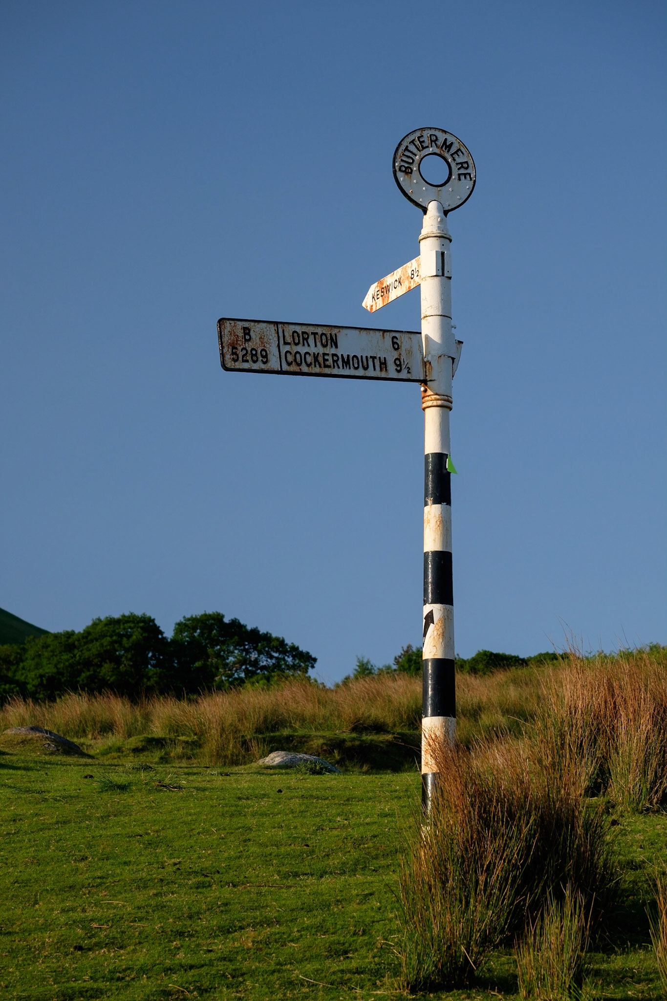 Buttermere Signpost, Lake District National Park, England.