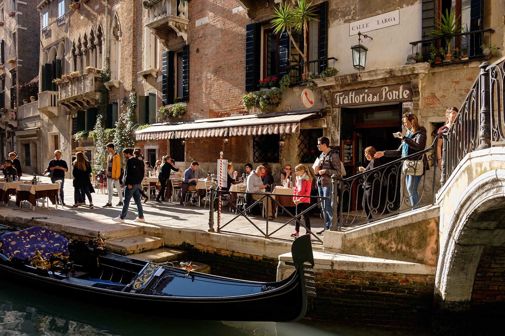 We enjoyed lunch beside the canal at Trattoria al Ponte, Santa Croce, Venice.