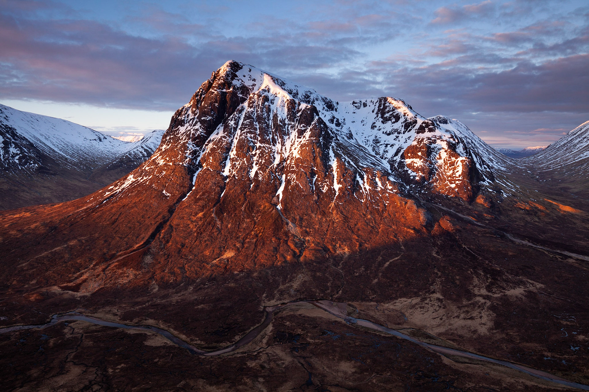 Sunrise on Buchaille Etive Mor from Stob Beinn a' Chrulaiste