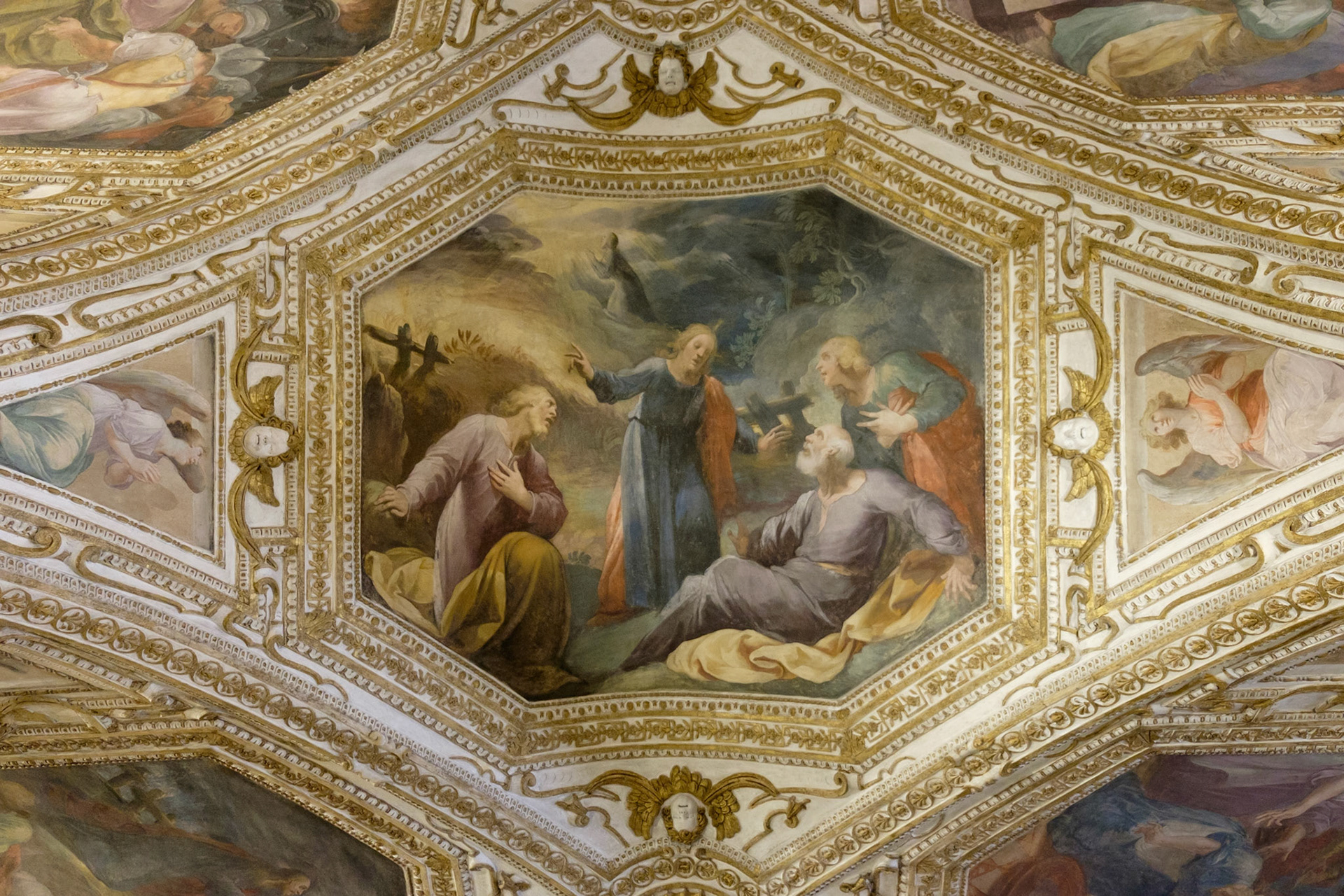 Ceiling fresco's in the Duomo di Amalfi.