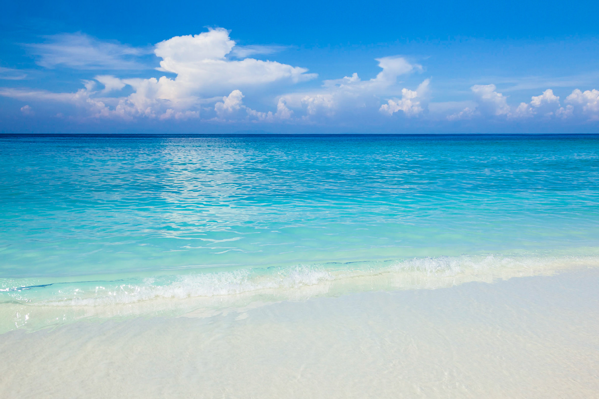 White sand beaches and blue sea of Tachai Island, Thailand.