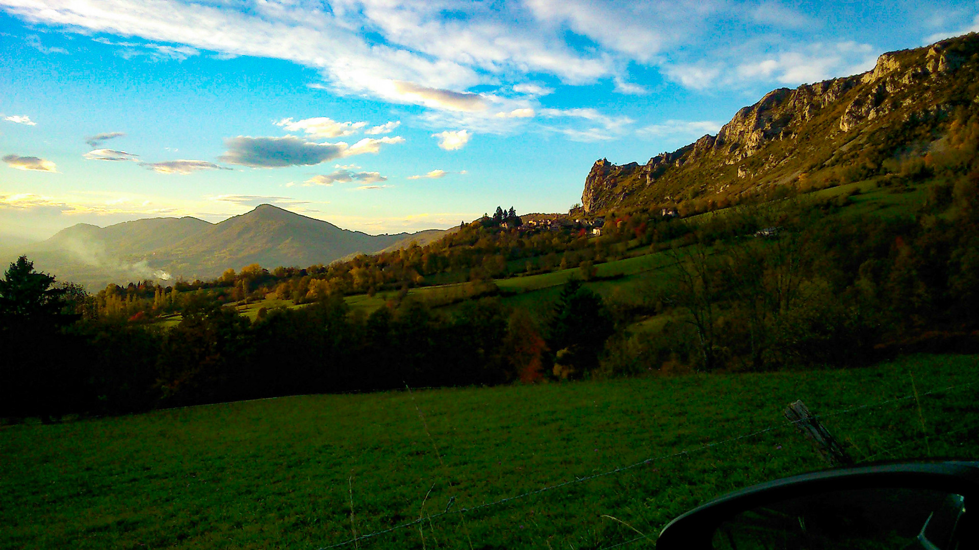 Coucher de soleil sur la vallée et Roquefixade.