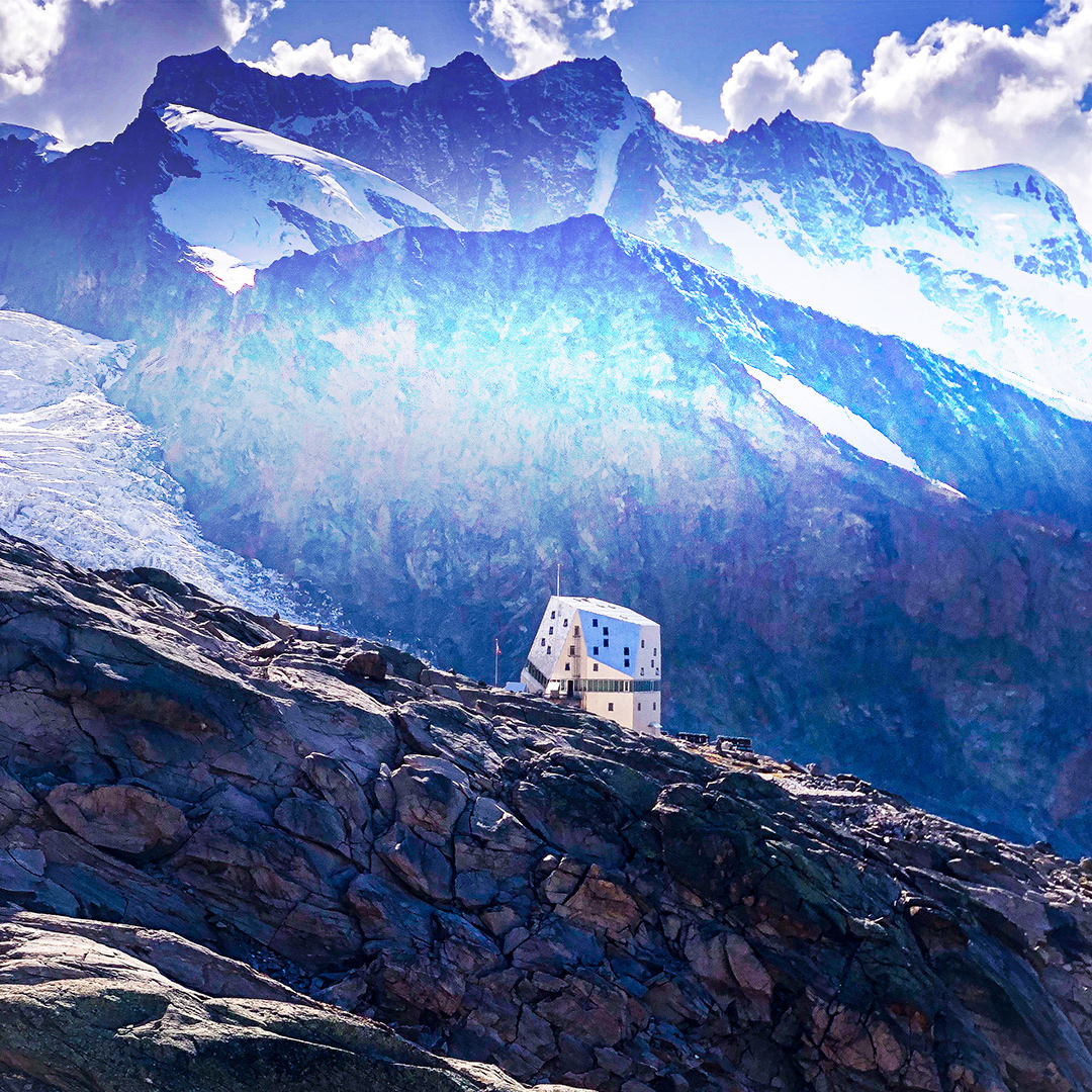 Monte Rosa Hutte