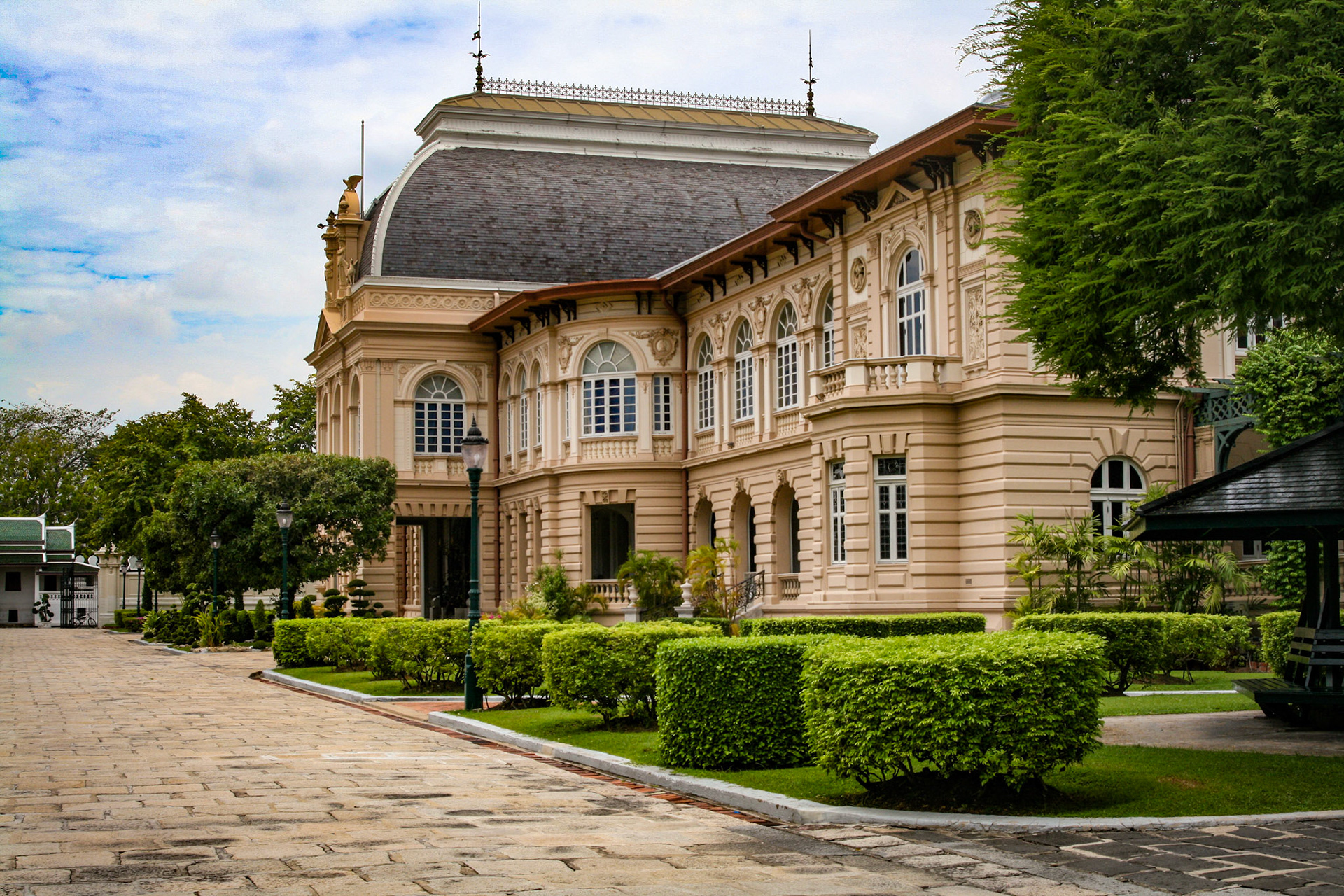 The Grand Palace is a complex of buildings at the heart of Bangkok, Thailand. The palace has been the official residence of the Kings of Siam (and later Thailand) since 1782. The king, his court, and his royal government were based on the grounds of the palace until 1925. 