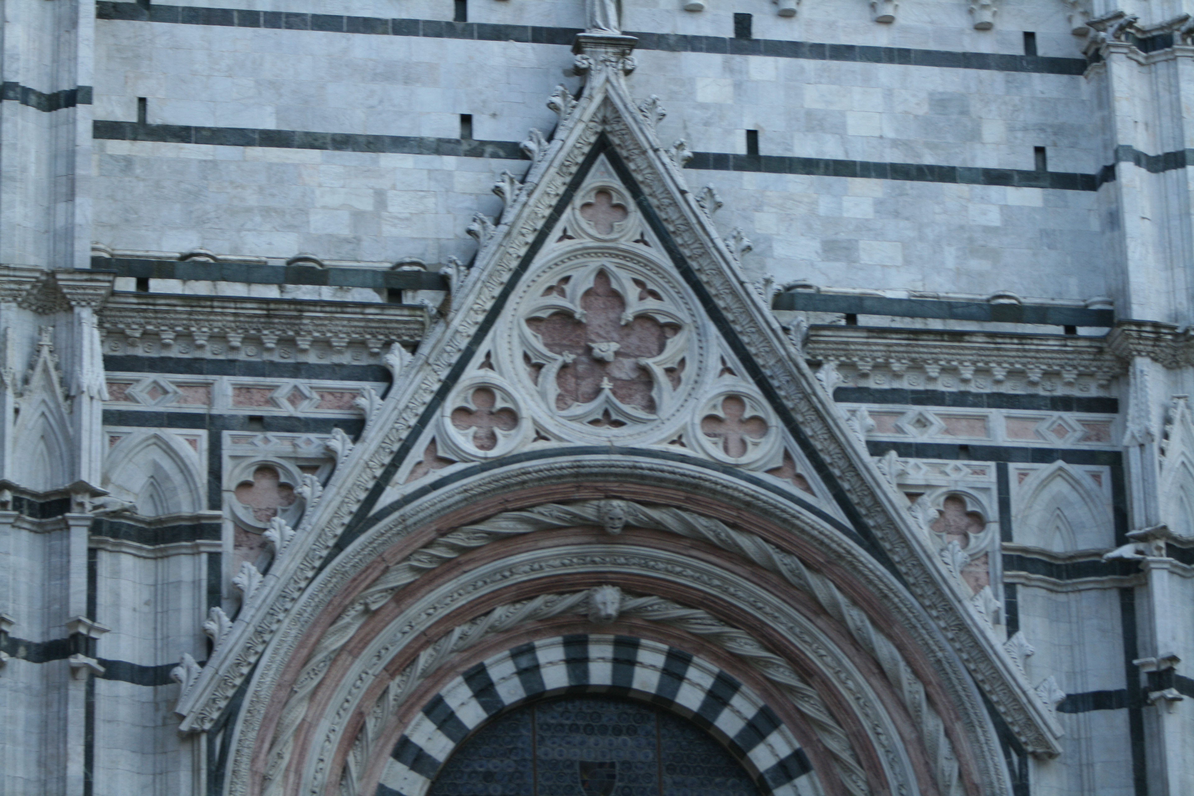 Cattedrale di Santa Maria del Fiore (Cathedral of Saint Mary of the Flower) architectural detail.