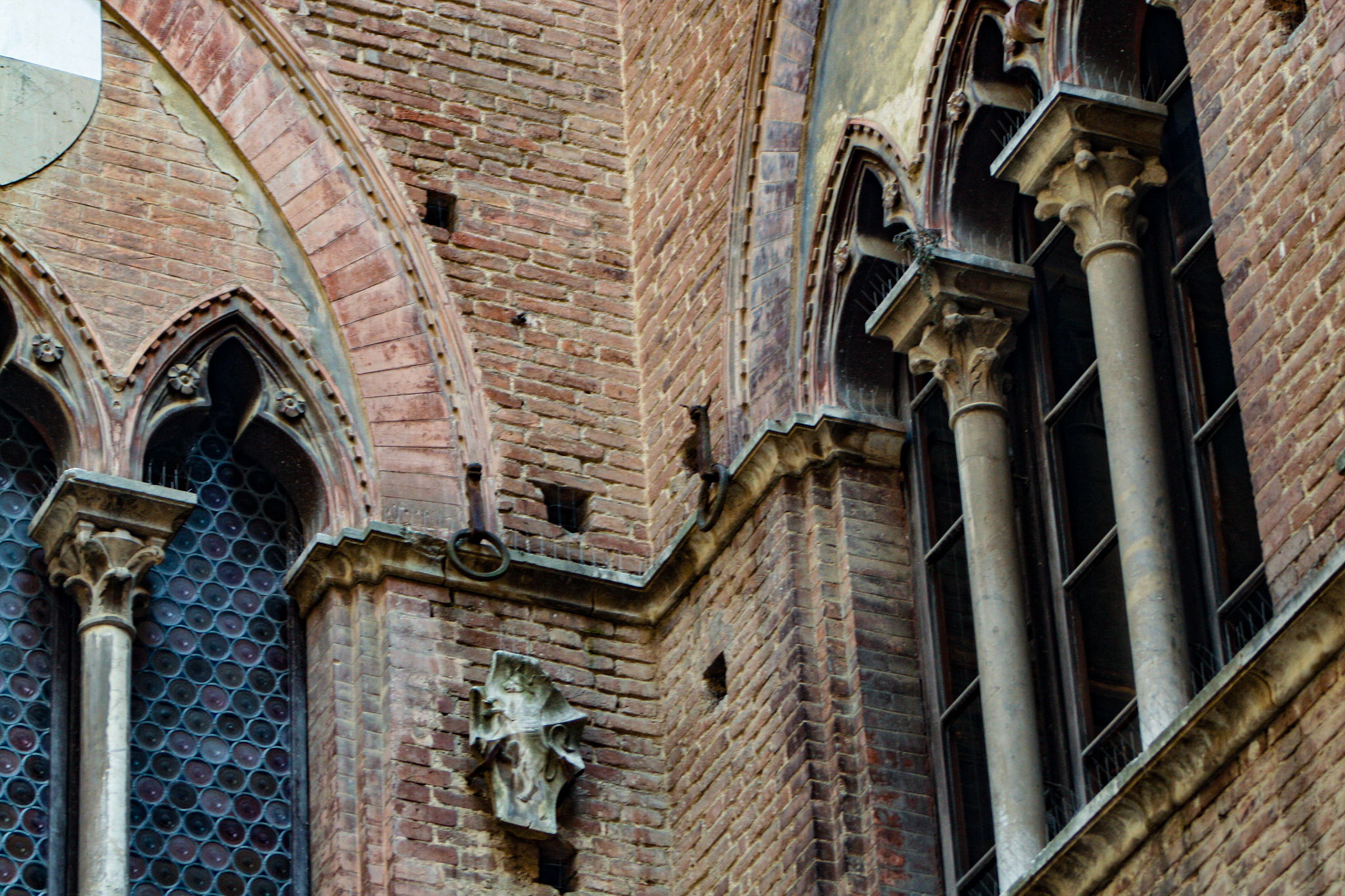 Cortile del Podesta, Courtyard of Palazzo Pubblico in Siena. Italy 