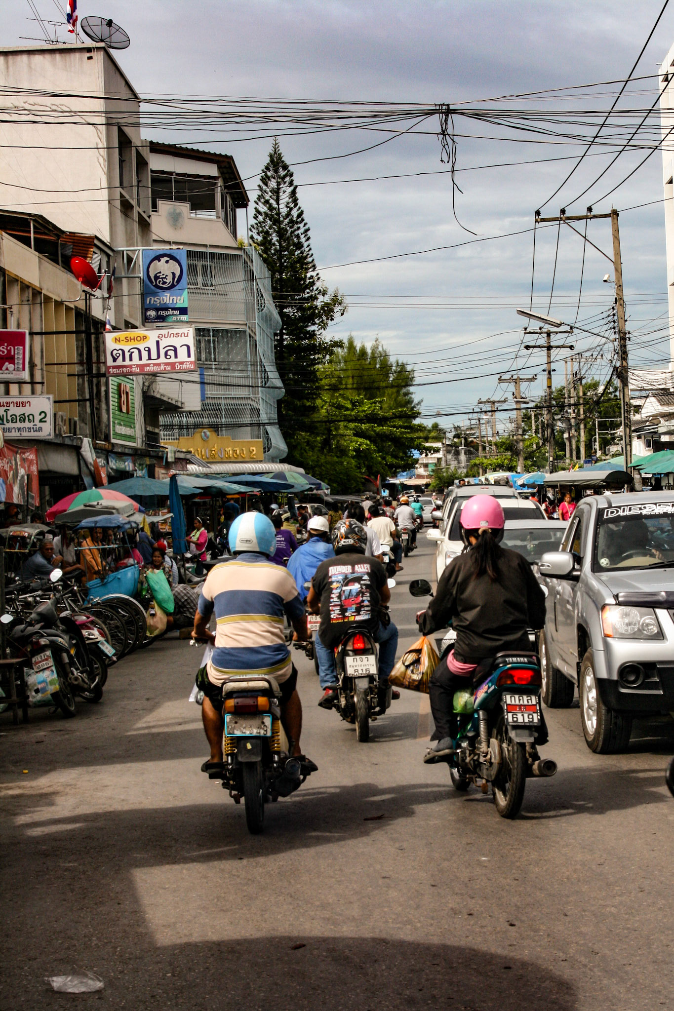 Back in the streets outside the Maeklong Railway Market.
