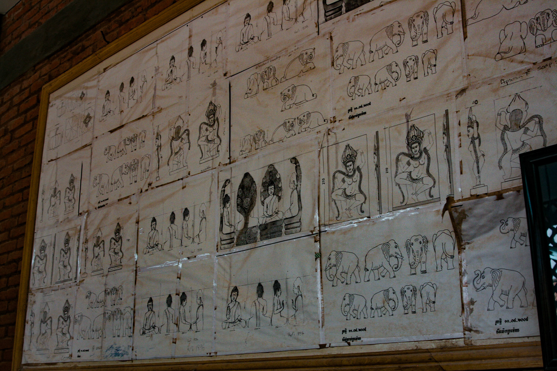 Hand-made wooden arts craft factory. 