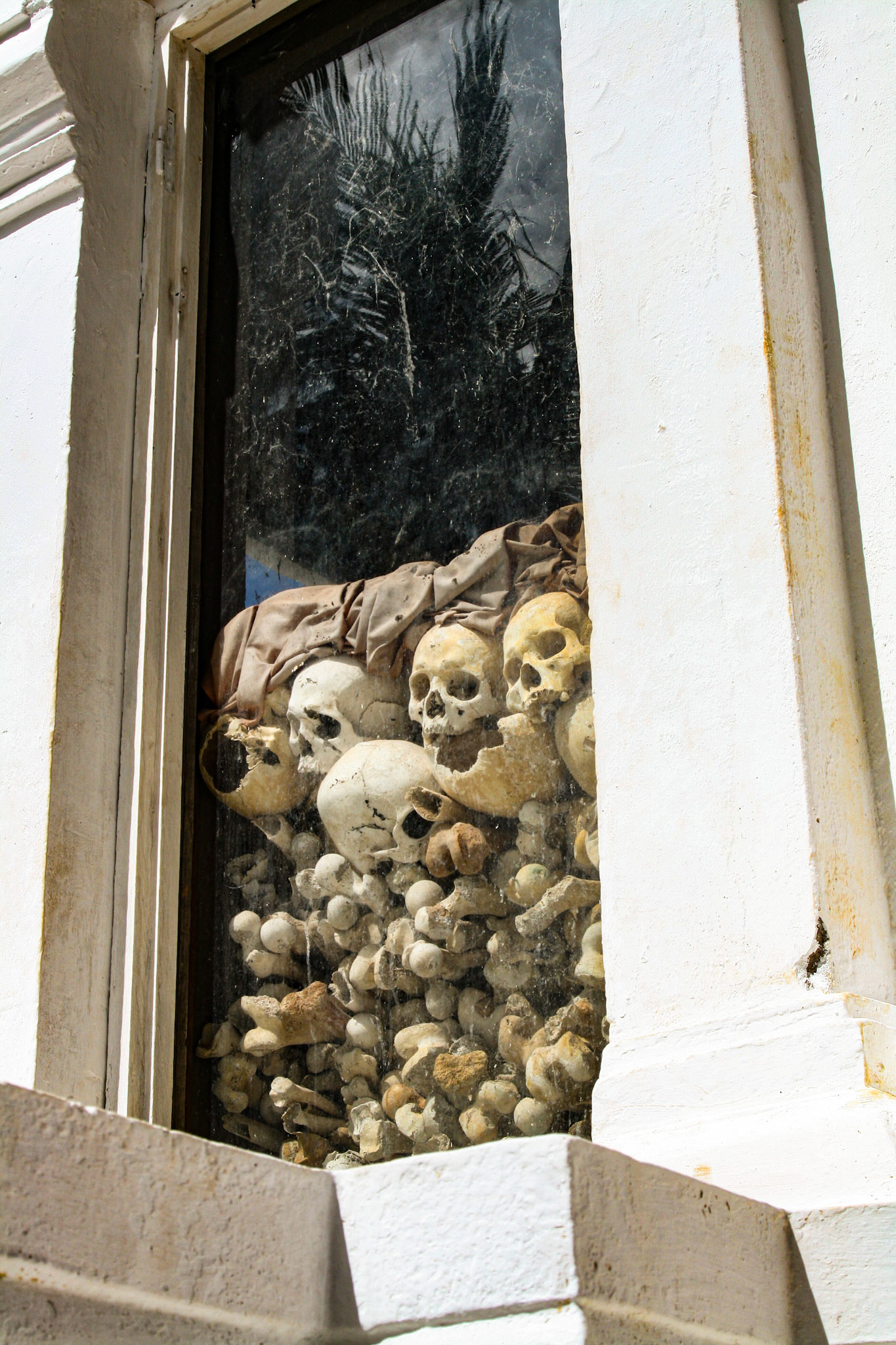 Ultimately, the Cambodian genocide led to the deaths of 1.5 to 2 million people, around 25% of Cambodia's population at the hands of the Khmer Rouge. 
