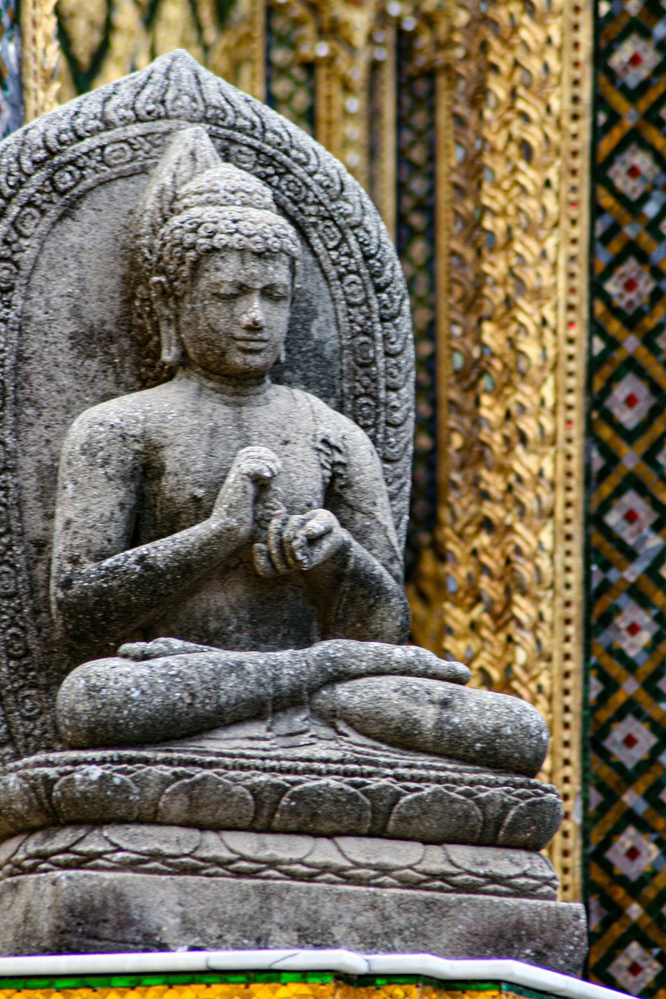 Seated Buddha statue, Wat Phra Kaew Complex 