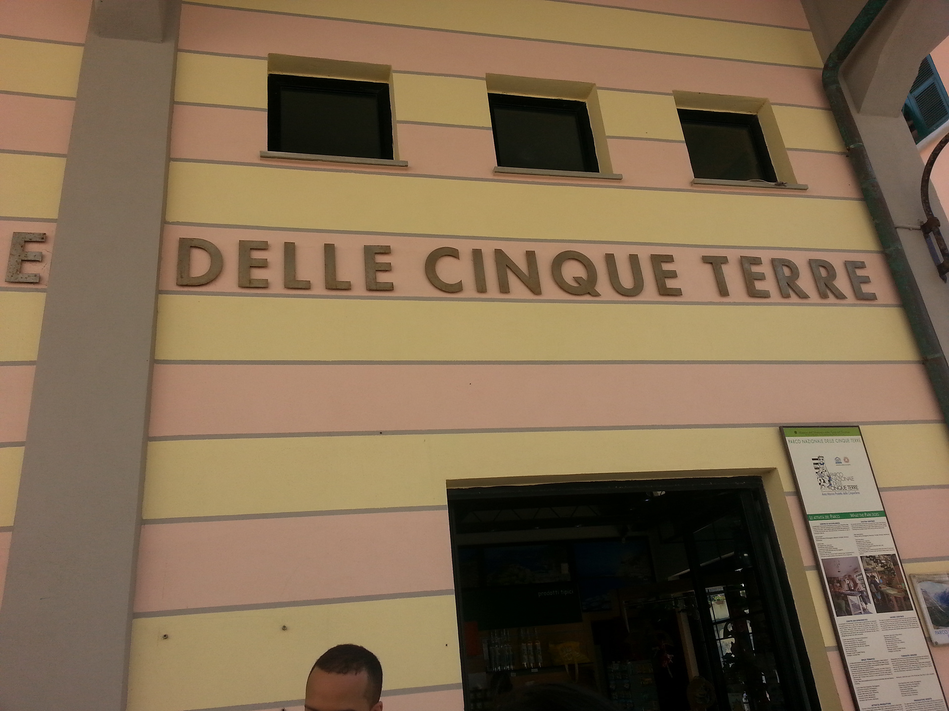  The welcome centers in Riomaggiore represent the first contact point between tourists and the Park. They receive visitors and give them the useful information for their stay in the Cinque Terre.  Here they can buy the Cinque Terre Cards and the Cinque Terre Cards Treno (Train) in order to have access to all the paths and to use all the services of the Park. 