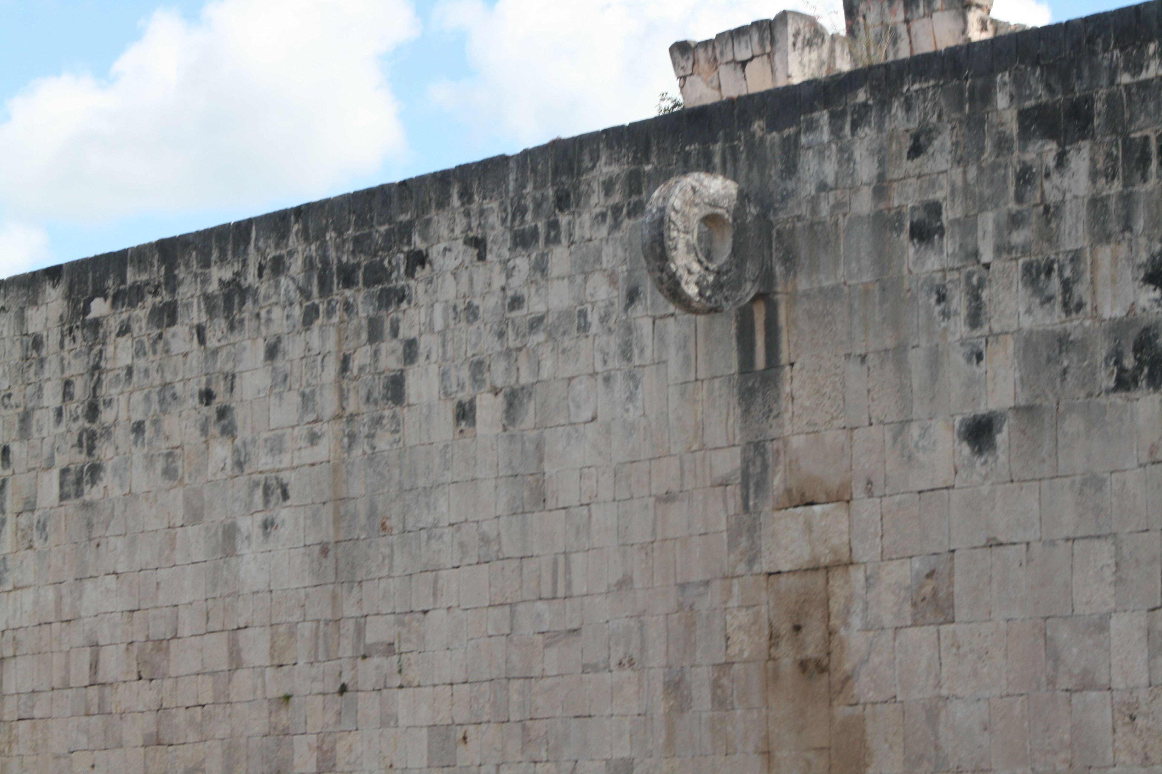 The "hoop" for the games. (think "basketball")