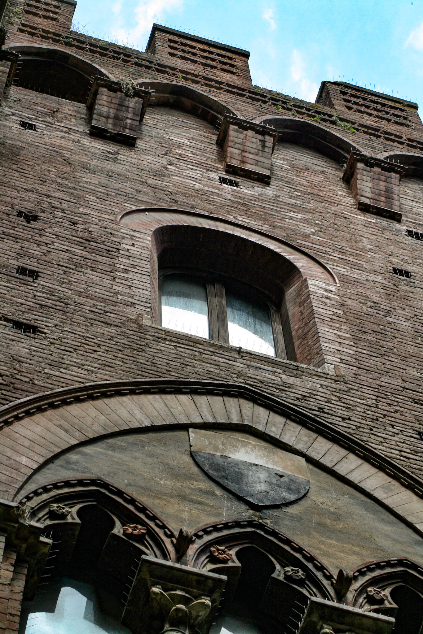 Cortile del Podesta, Courtyard of Palazzo Pubblico in Siena. Italy 