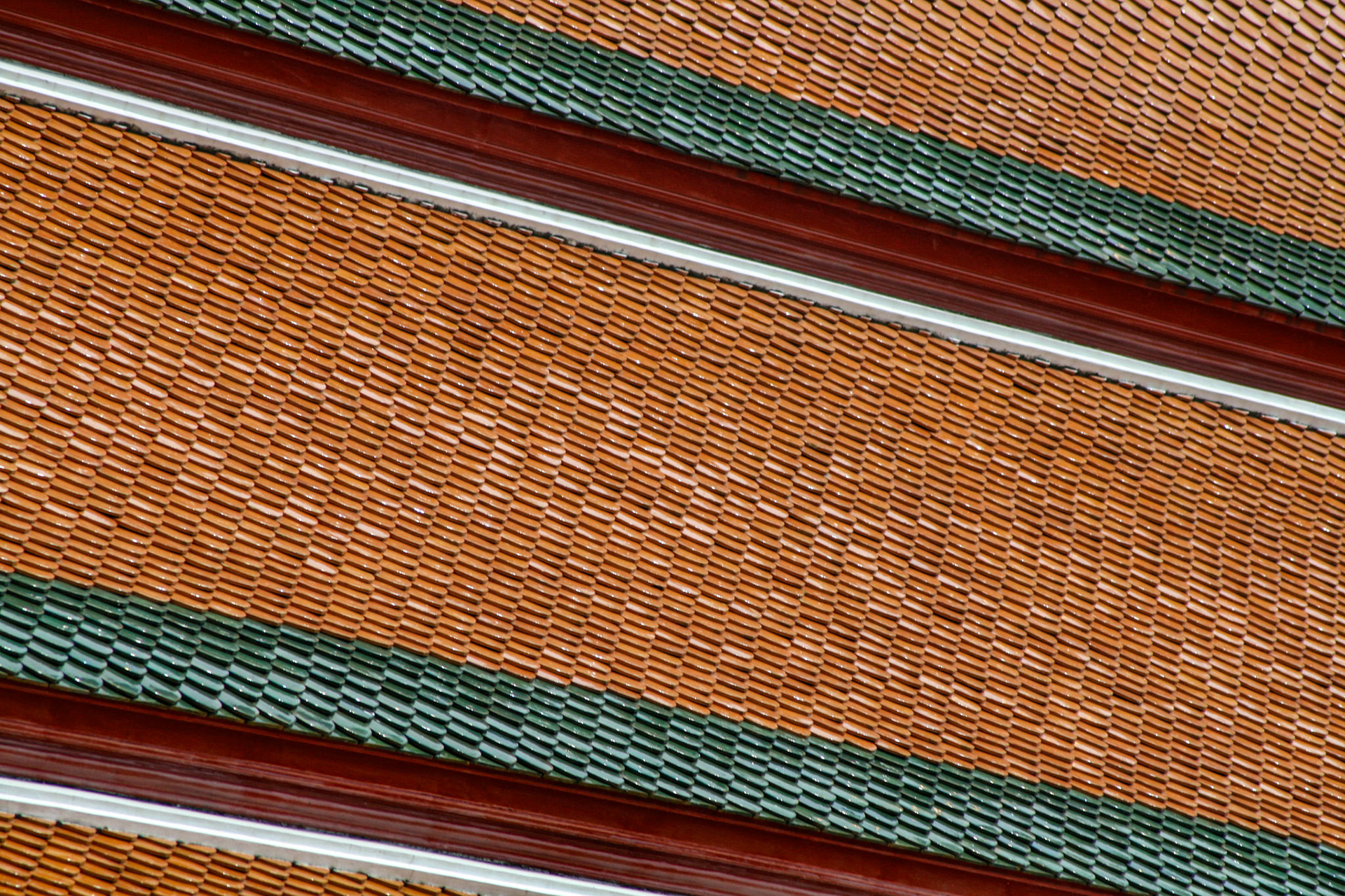 Architectural detail, Wat Arun, Temple of Dawn, Bangkok, Thailand 
