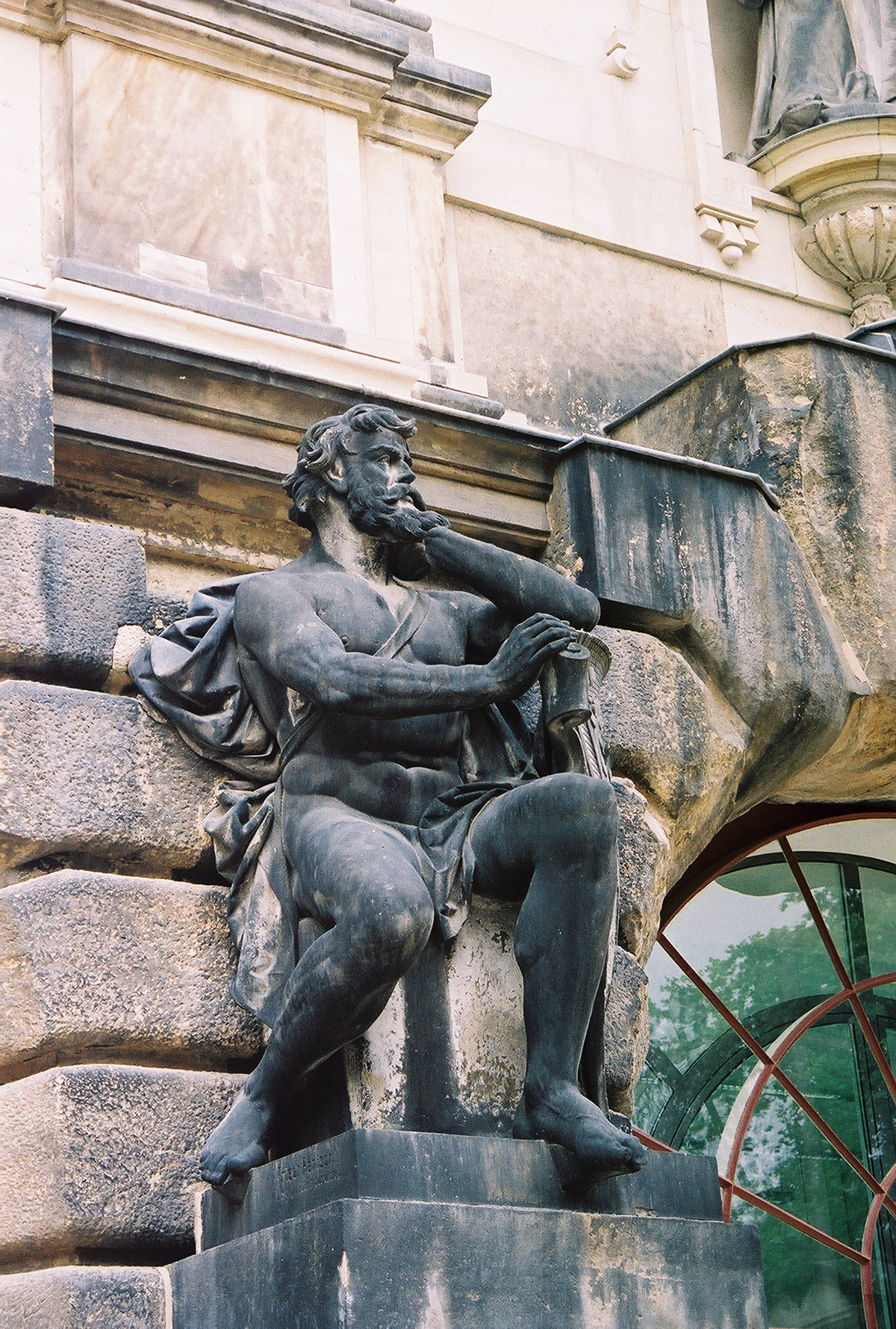 Statuary adorn an entrance to the Academy of Fine Arts 