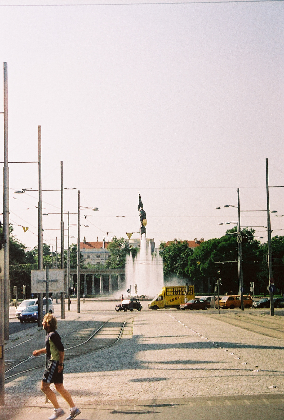Hochstrahlbrunnen Fountain and the Denkmal zu Ehren WWII Memorial in Vienna 