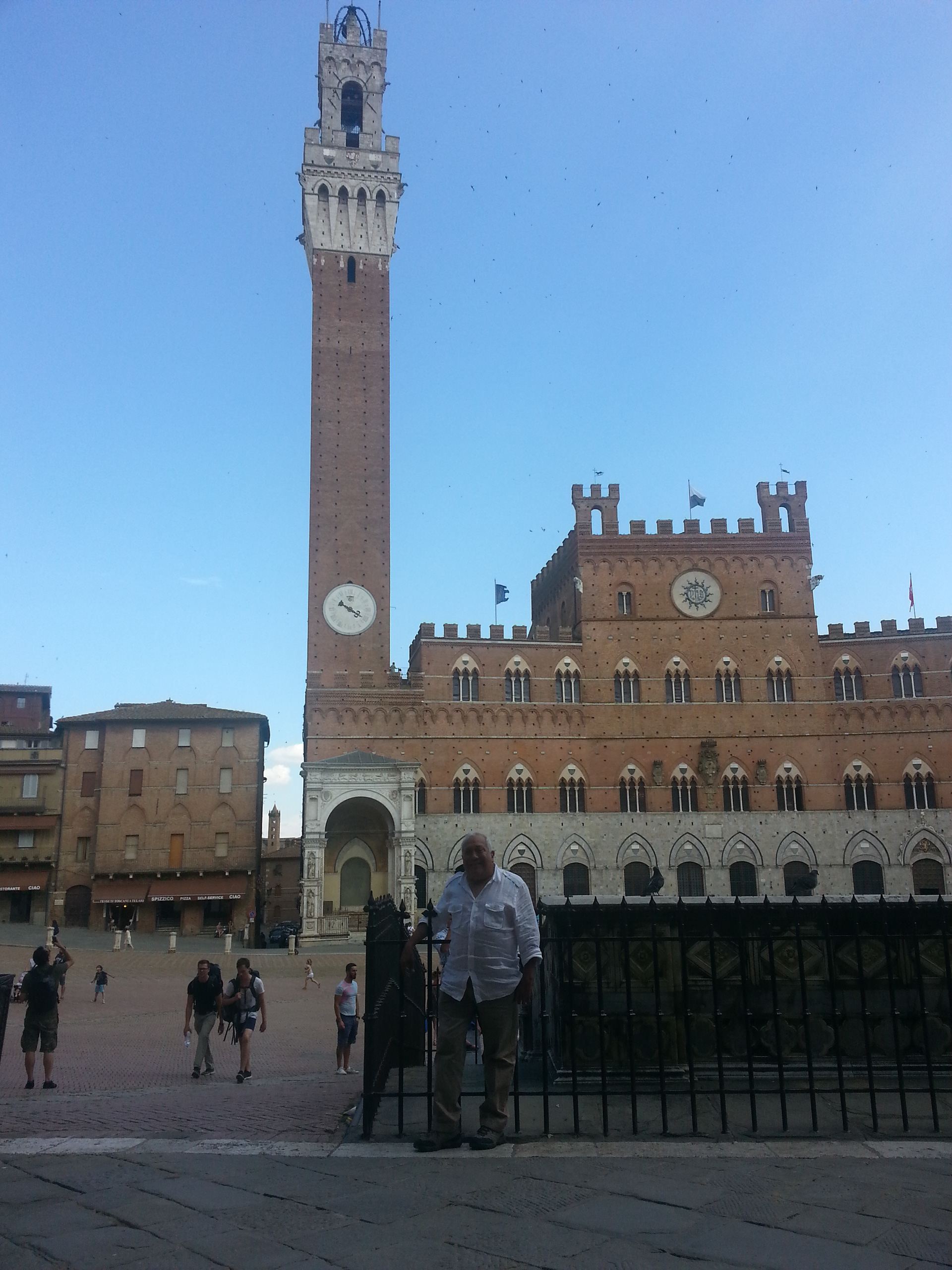 Torre del Mangia Siena, Tower of the Eater in Siena, on the Palazzo Pubblico, Tuscany, Italy 