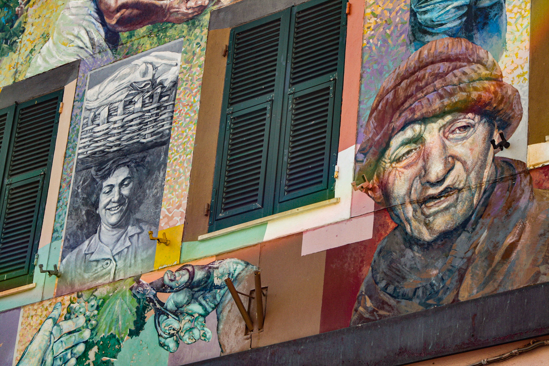 Murals of the painter Silvio Benedetto in Riomaggiore, Italy 
