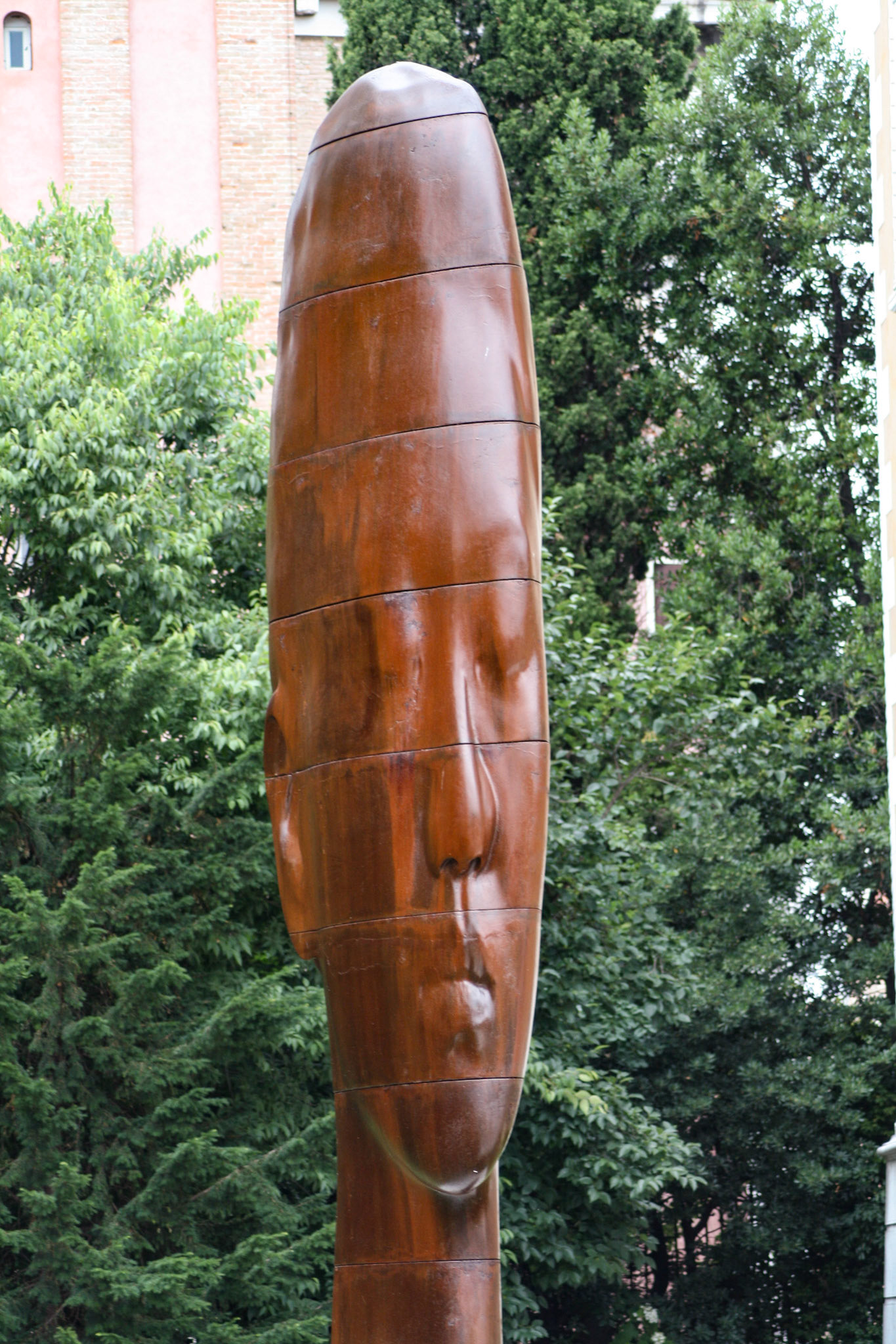 sculpture by Spanish artist Jaume Plensa