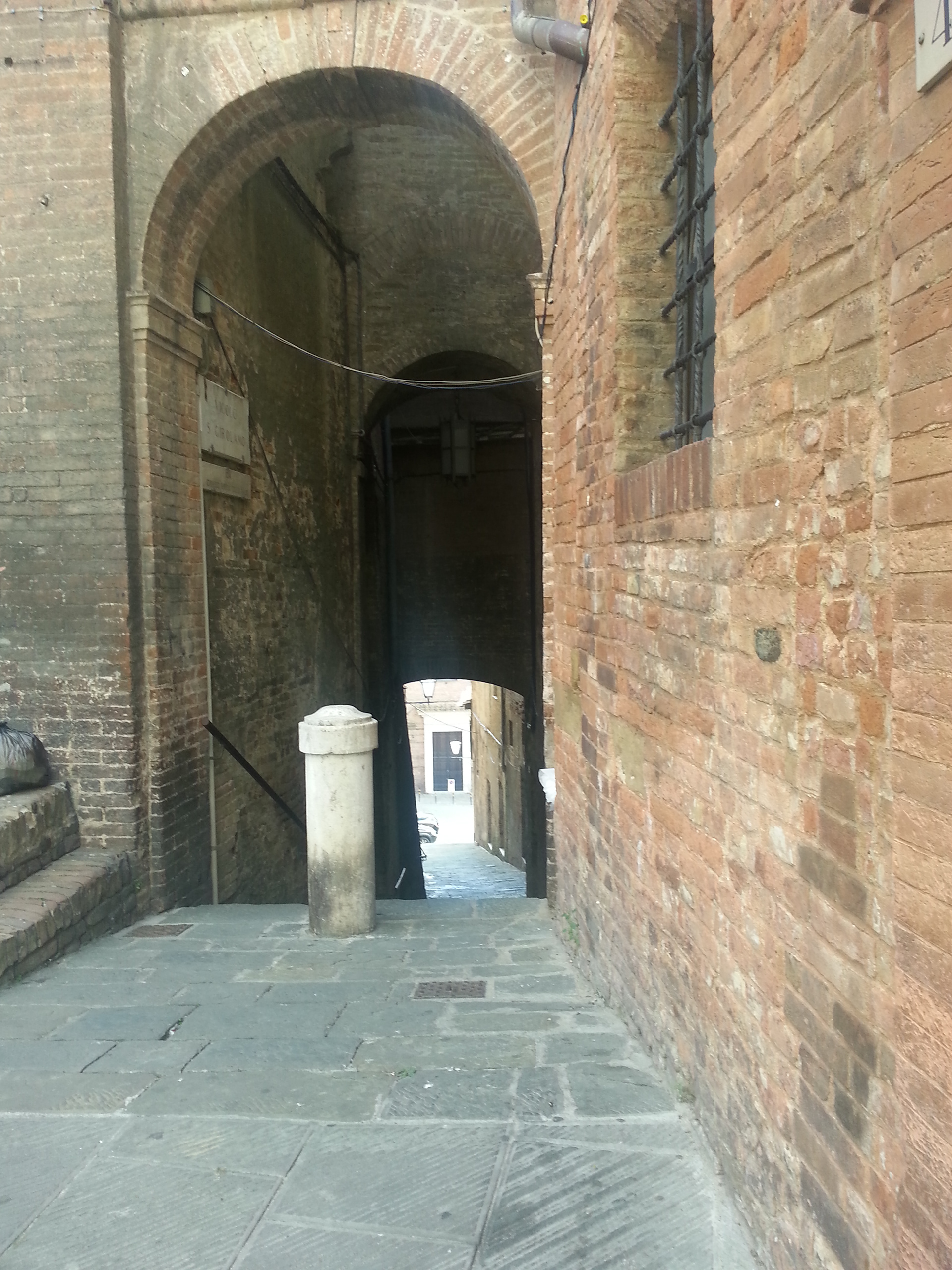 Passageway from the Piazza del Campo into the city of Siena.