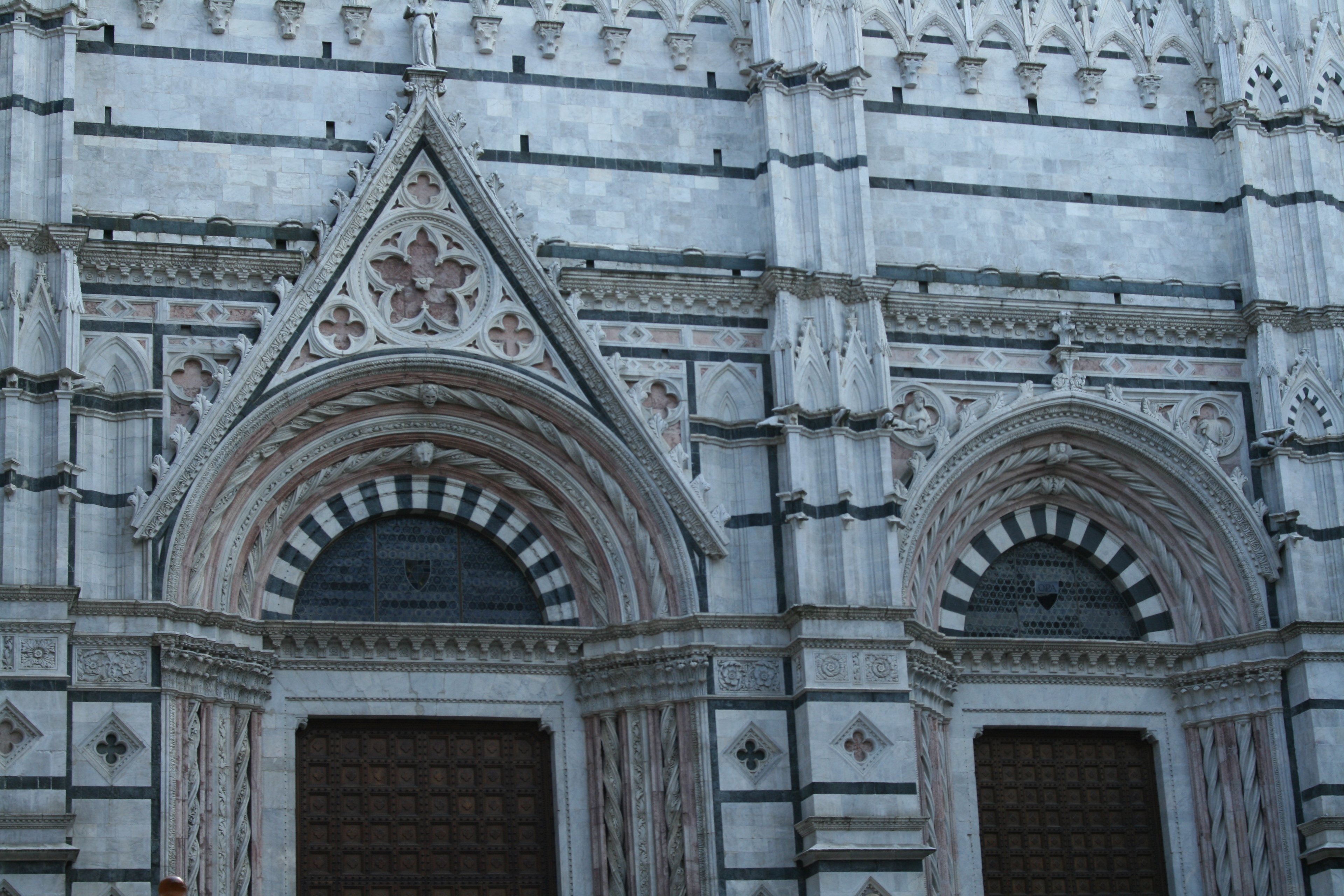 Cattedrale di Santa Maria del Fiore (Cathedral of Saint Mary of the Flower) architectural detail.