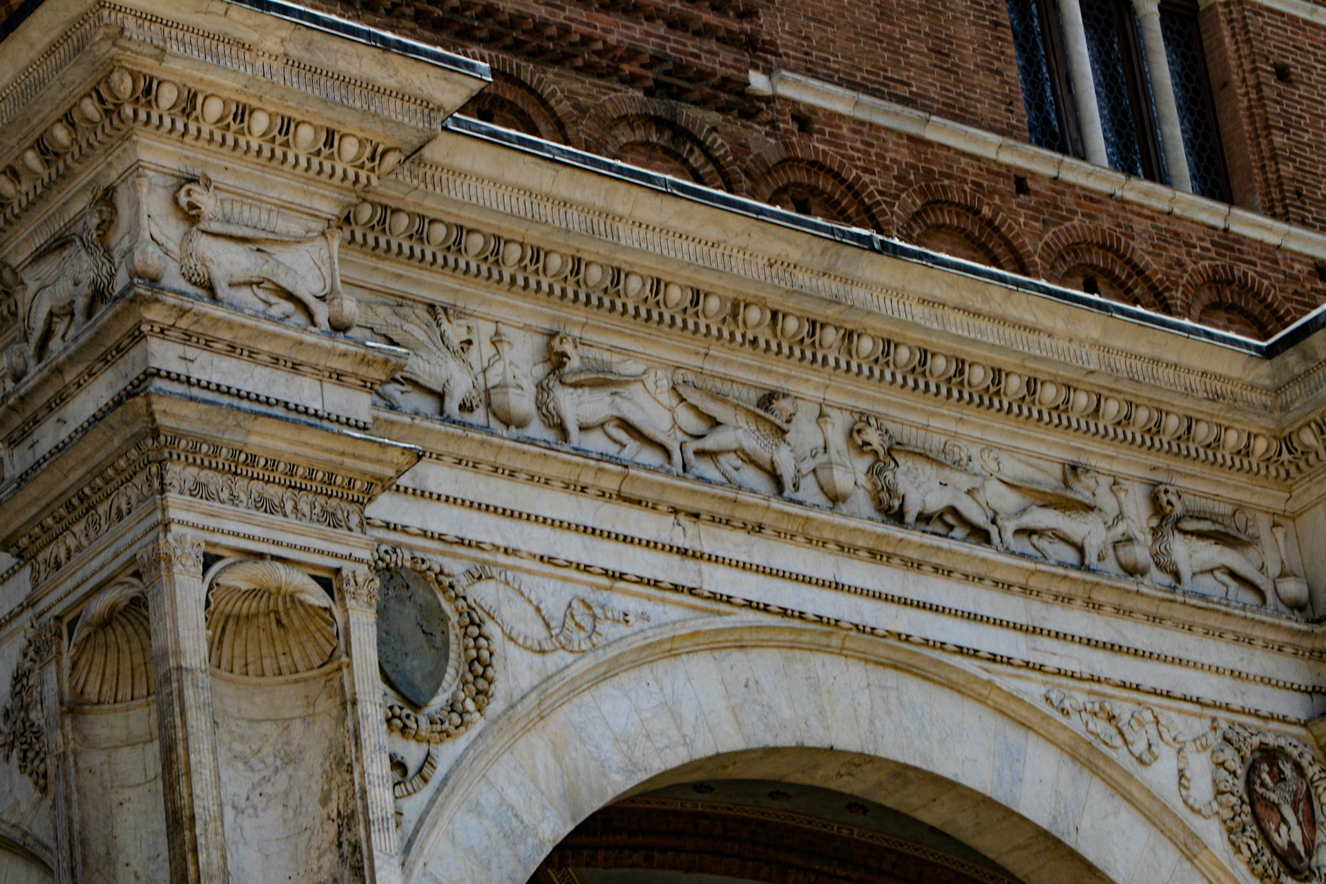 Cappella di Piazza detail, Siena, Tuscany, Italy 