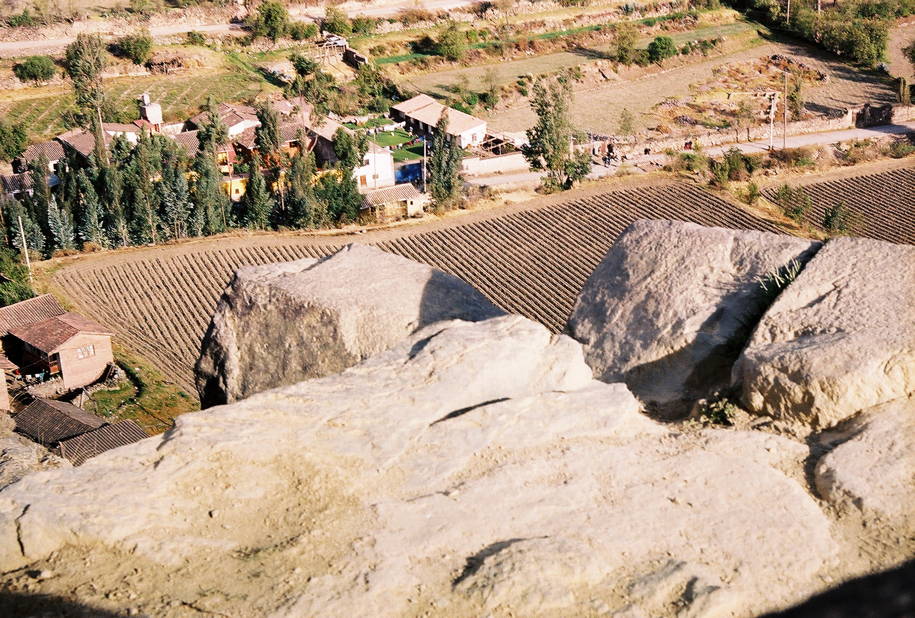 The stone was quarried across the river and the river itself was a means to carry all the material from across the valley to the site, where materials could then be carried by using rollers ramps and manpower. 