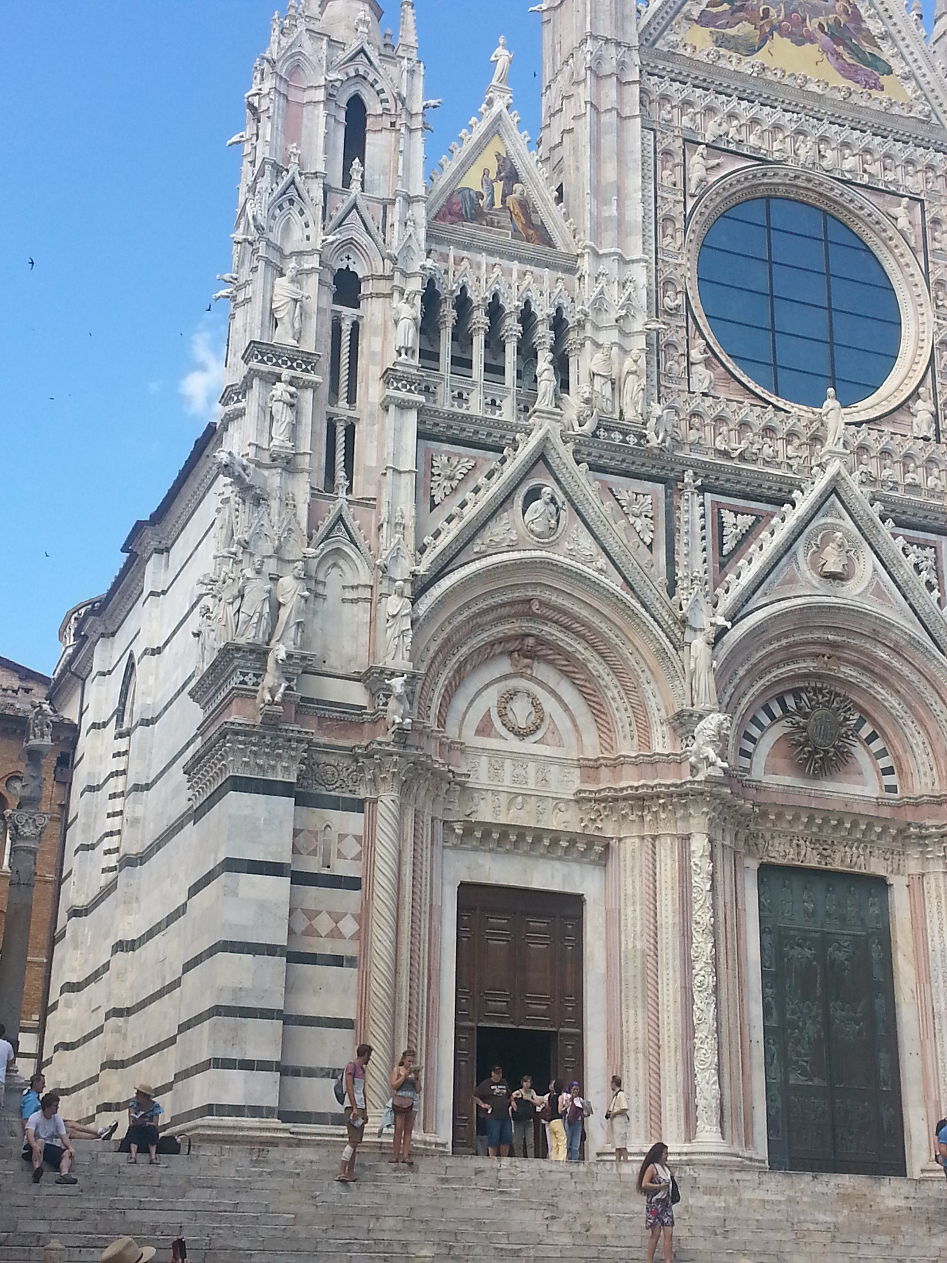 Facade detail of Duomo di Siena (Siena Cathedral), Siena, Tuscany, Italy 