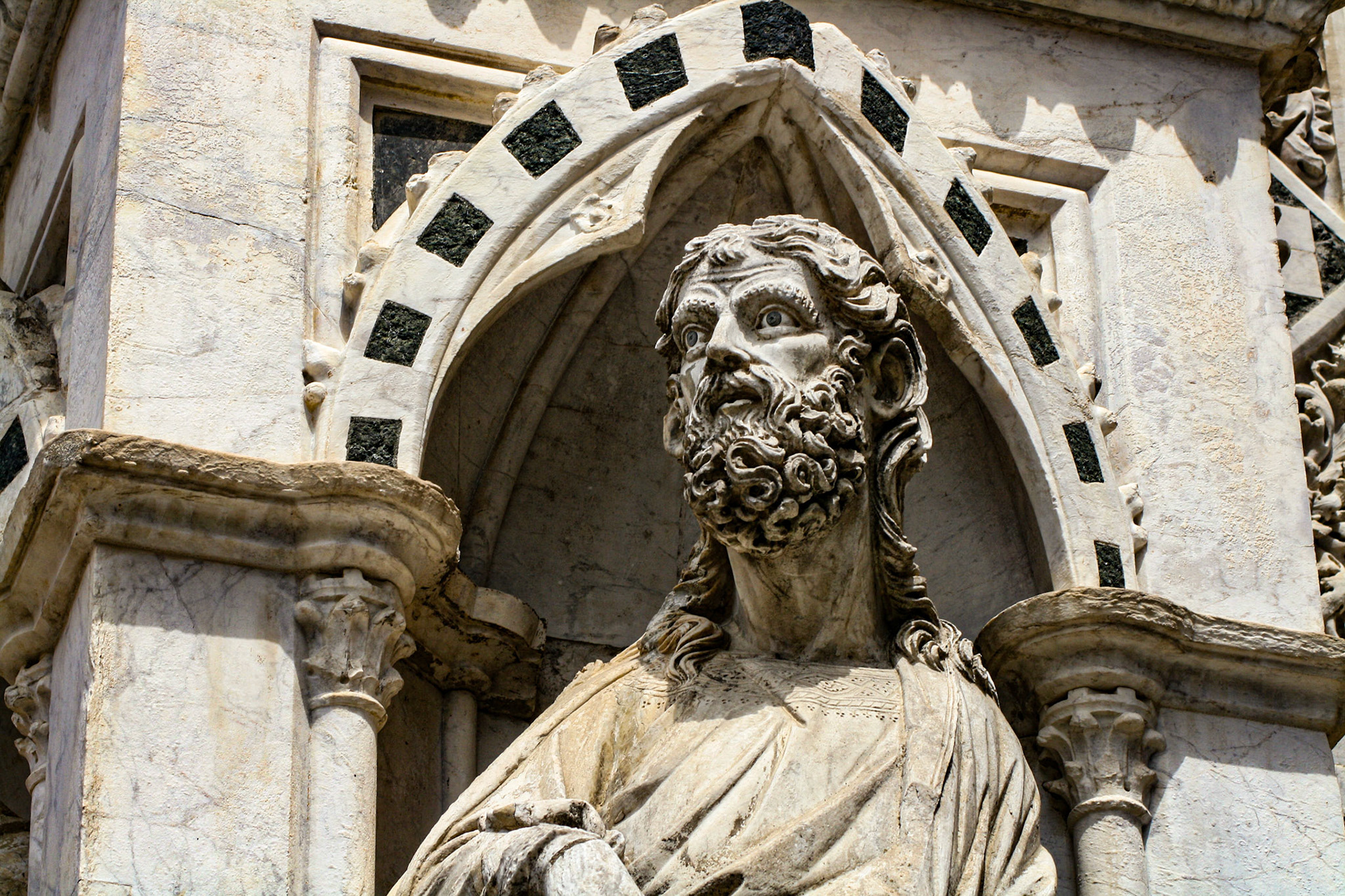 Cappella di Piazza detail, Siena, Tuscany, Italy 