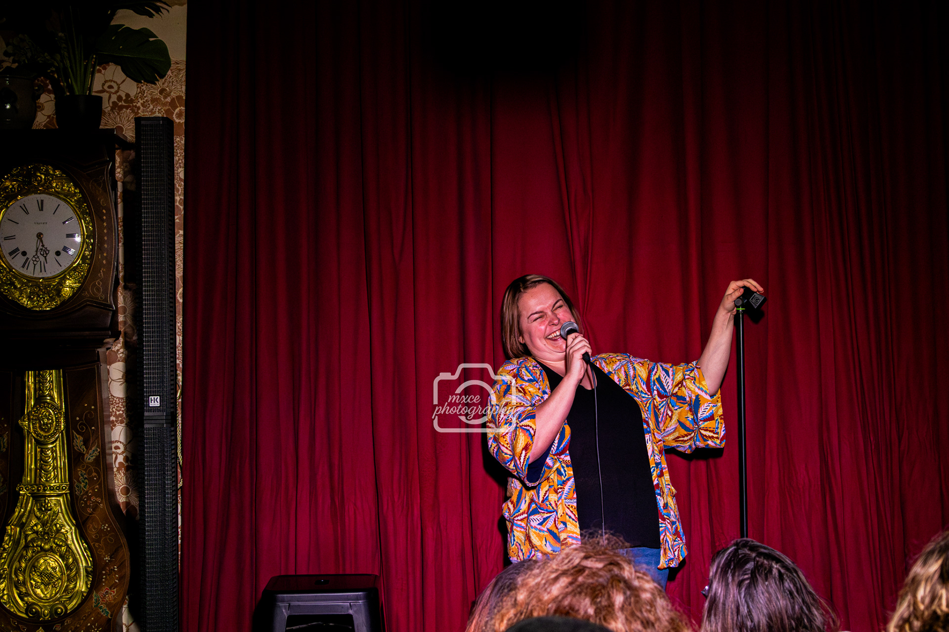Stand UP