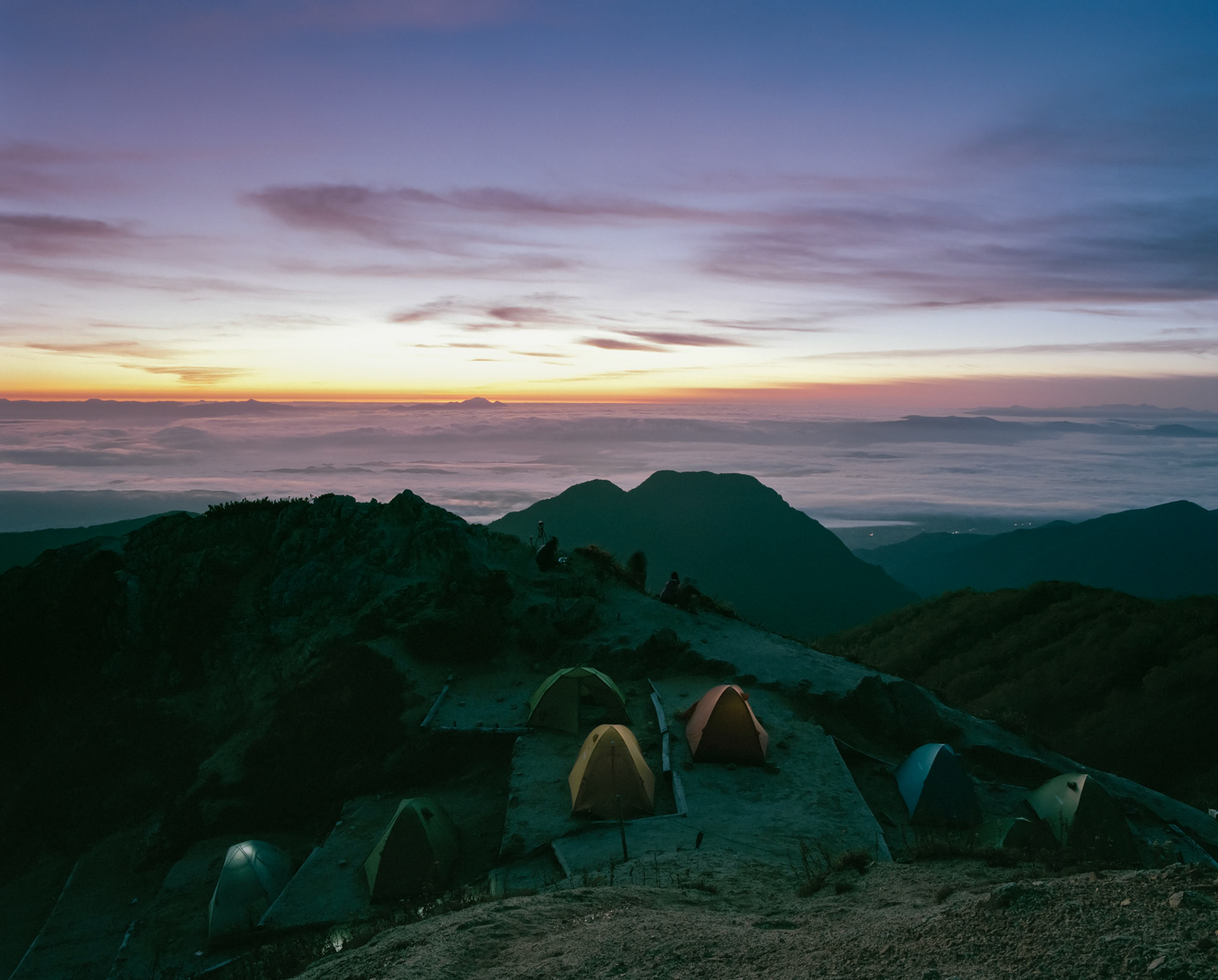 Sunrise at Tsubakurodake