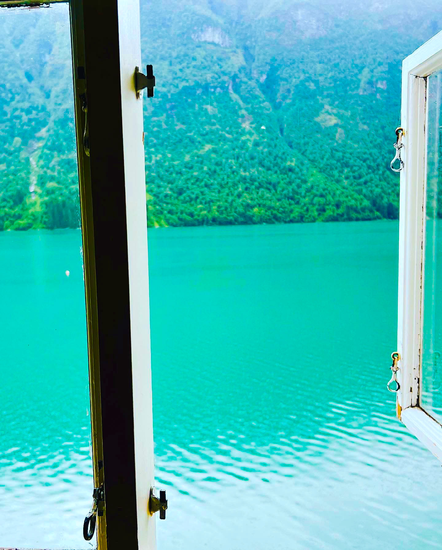 Room with the view of the fjord