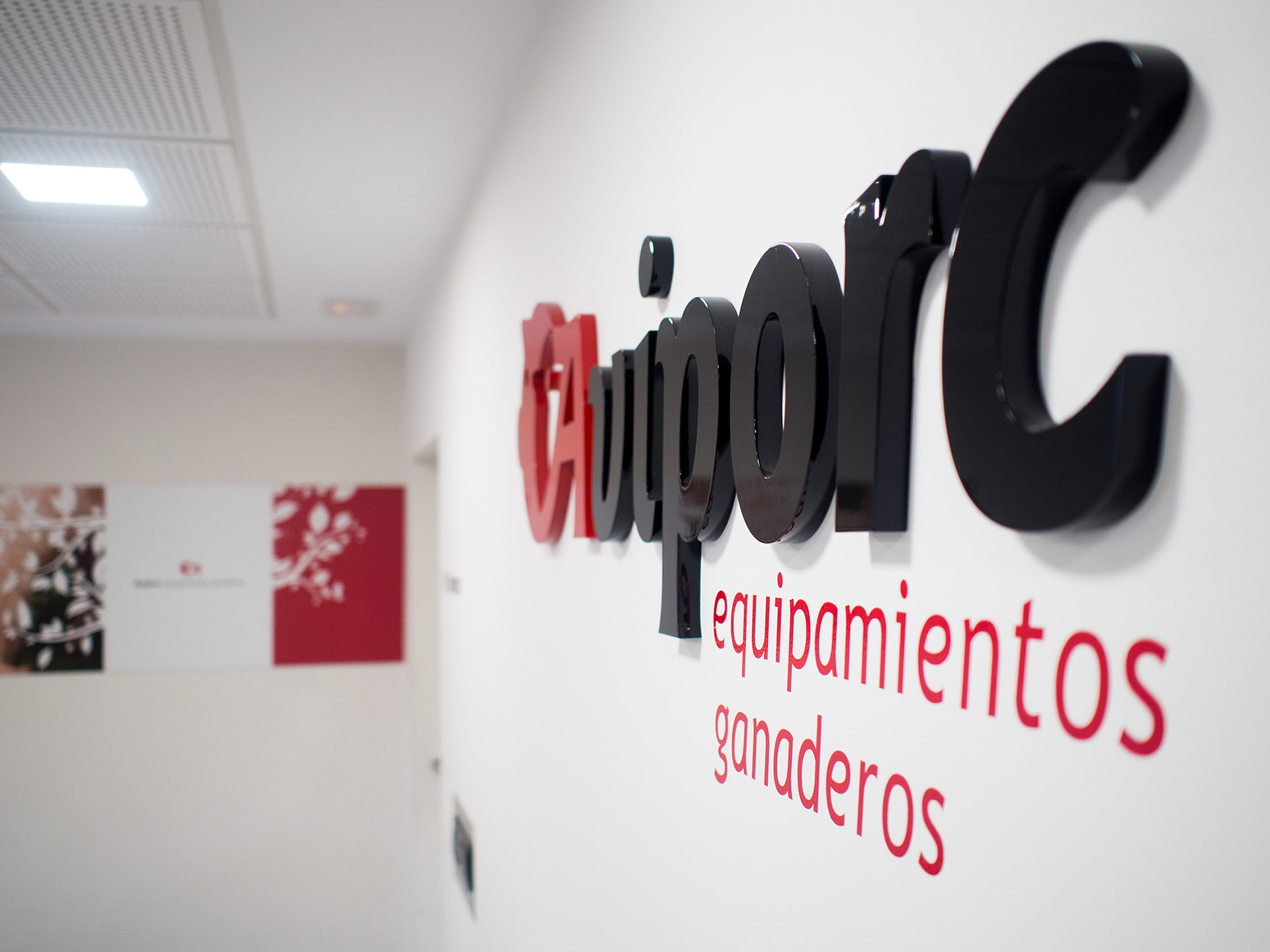 Decoración instalaciones Aviporc