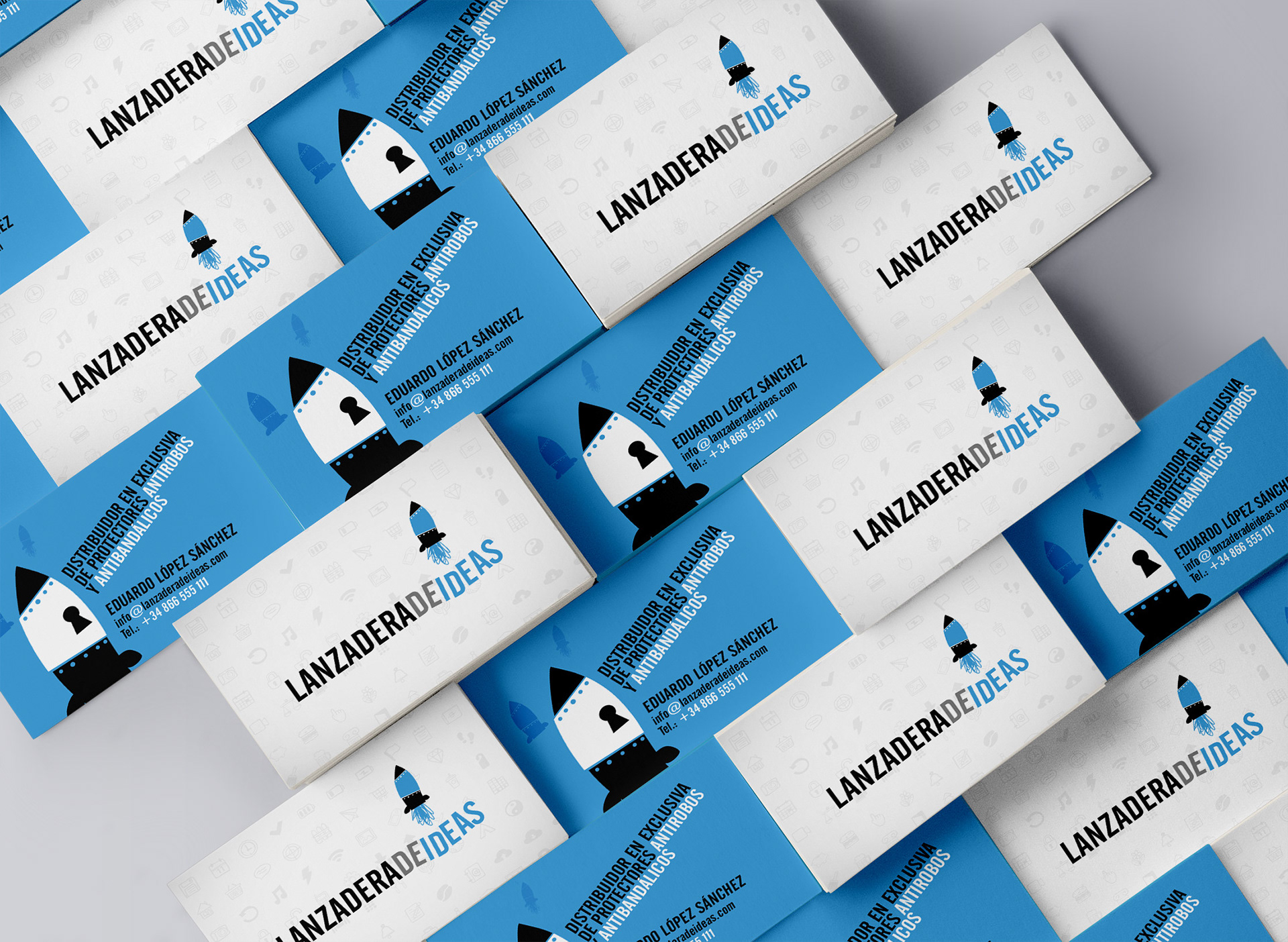 Tarjetas comerciales Lanzadera diseñadas por Global y punto