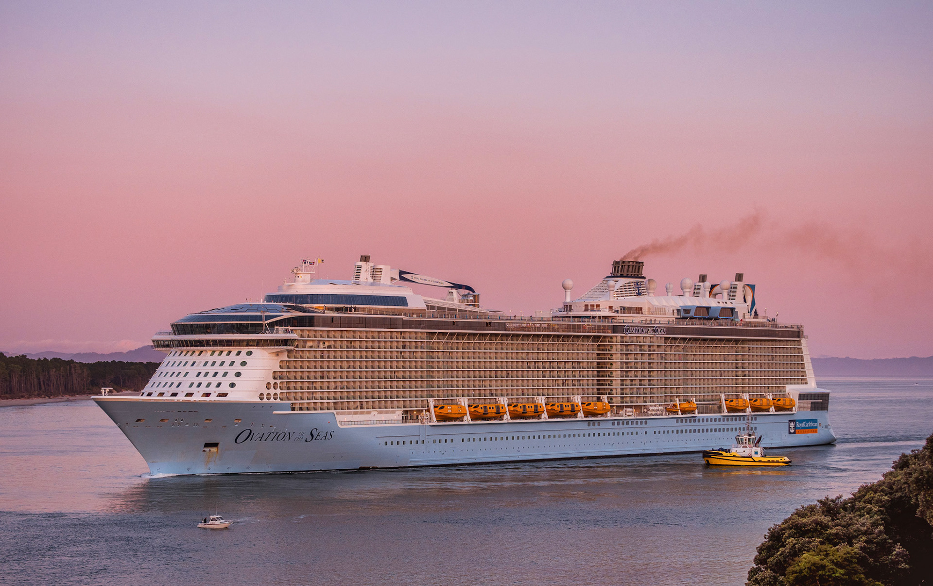 Ovation Of The Seas PB030021