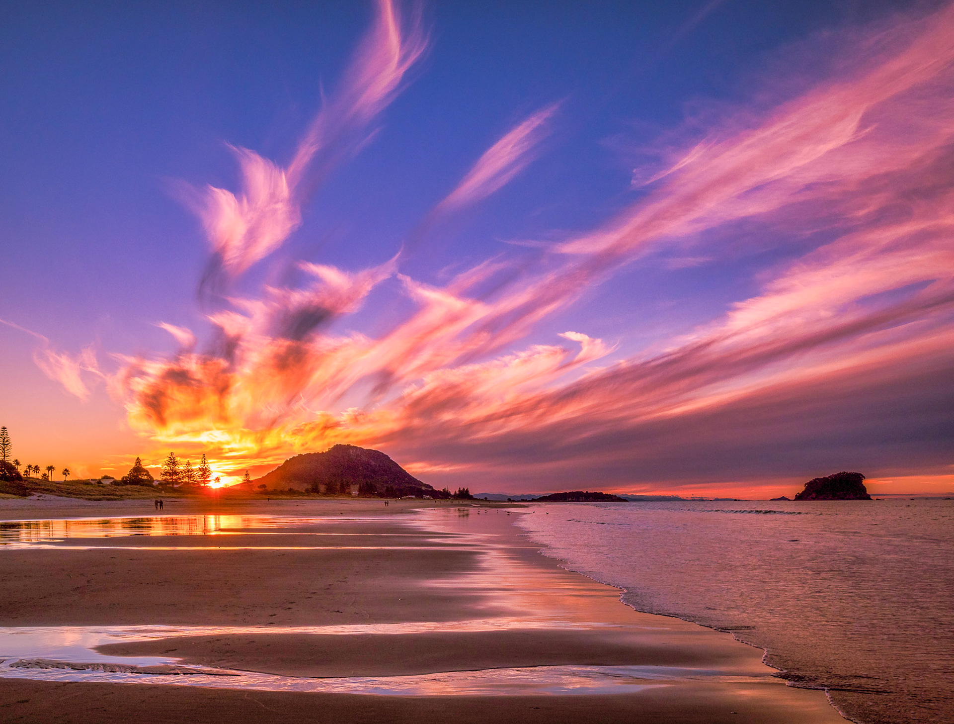 Mount Maunganui Beach Sunset P5230024