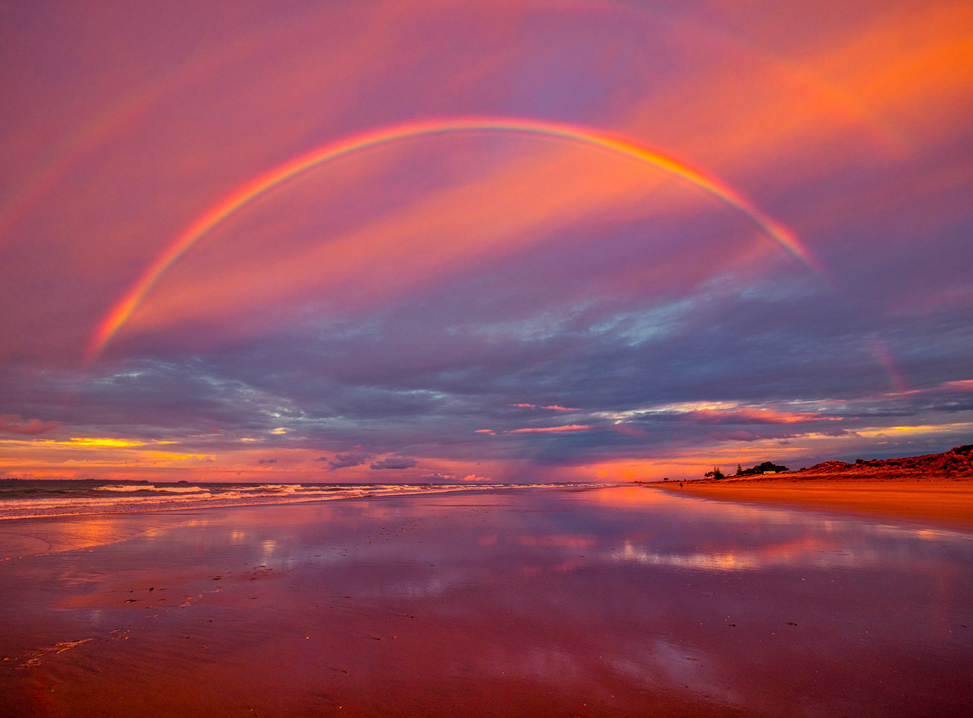 Rainbow Papamoa Beach P4110028